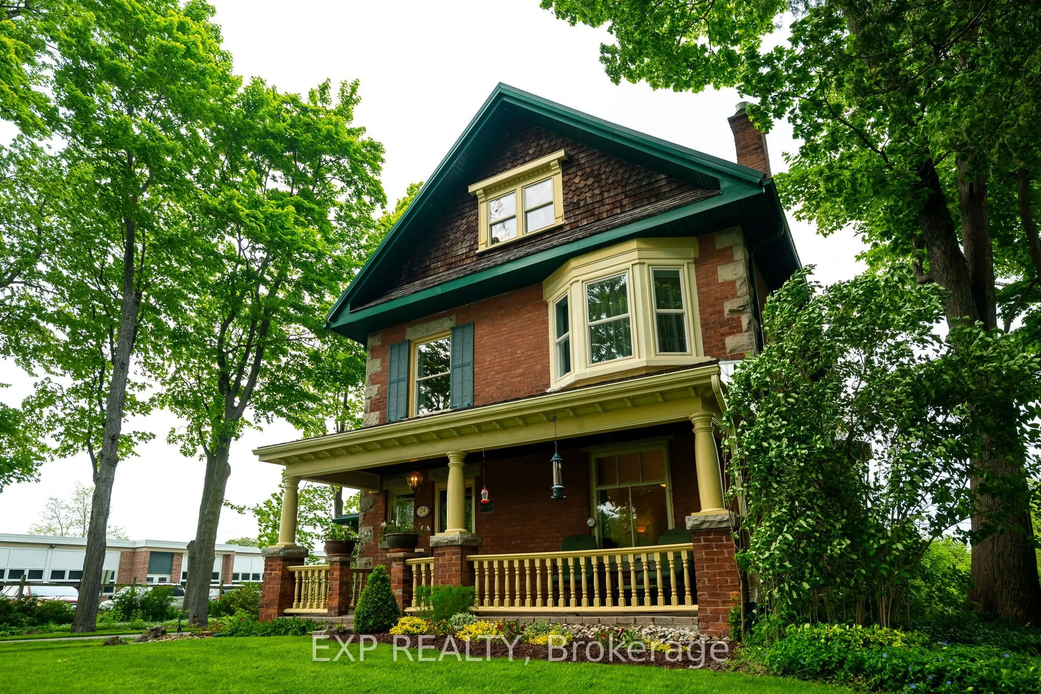 24 Faulkner Street