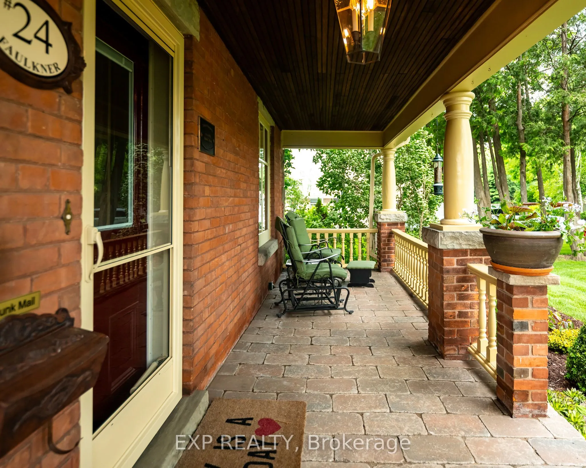 24 Faulkner Street