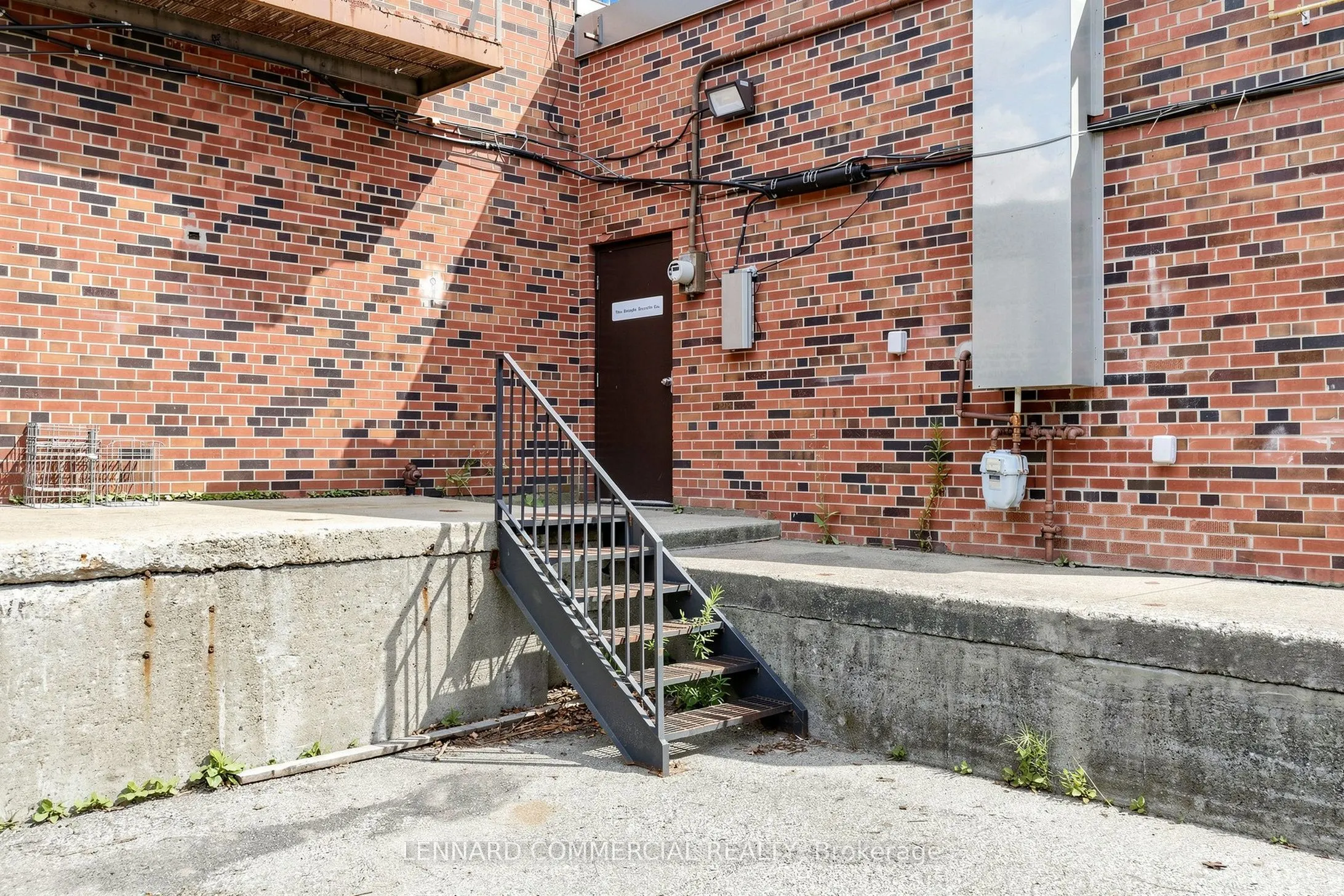 1150 Lorne Park Rd Road #2