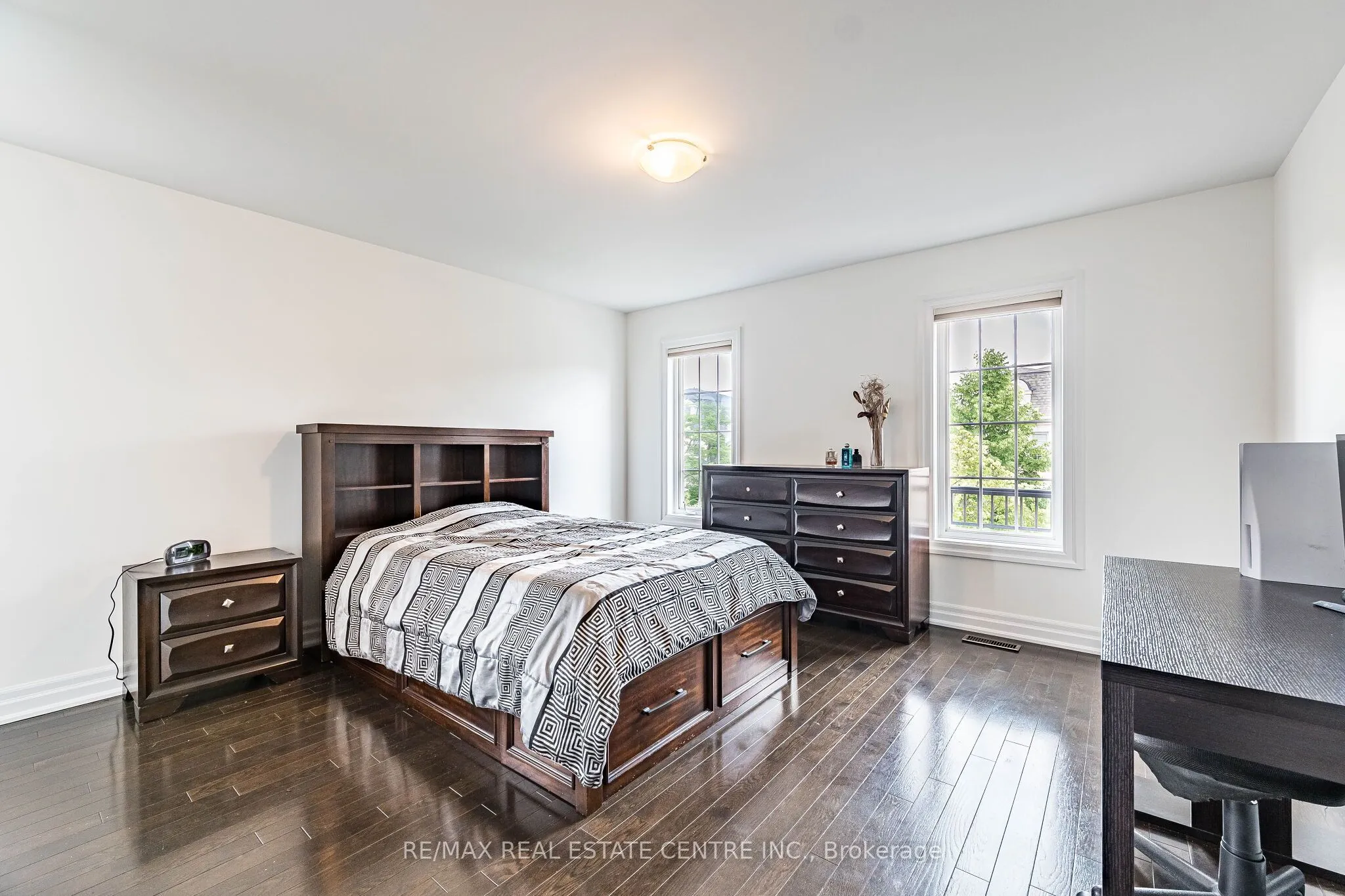 40 Cachet Court