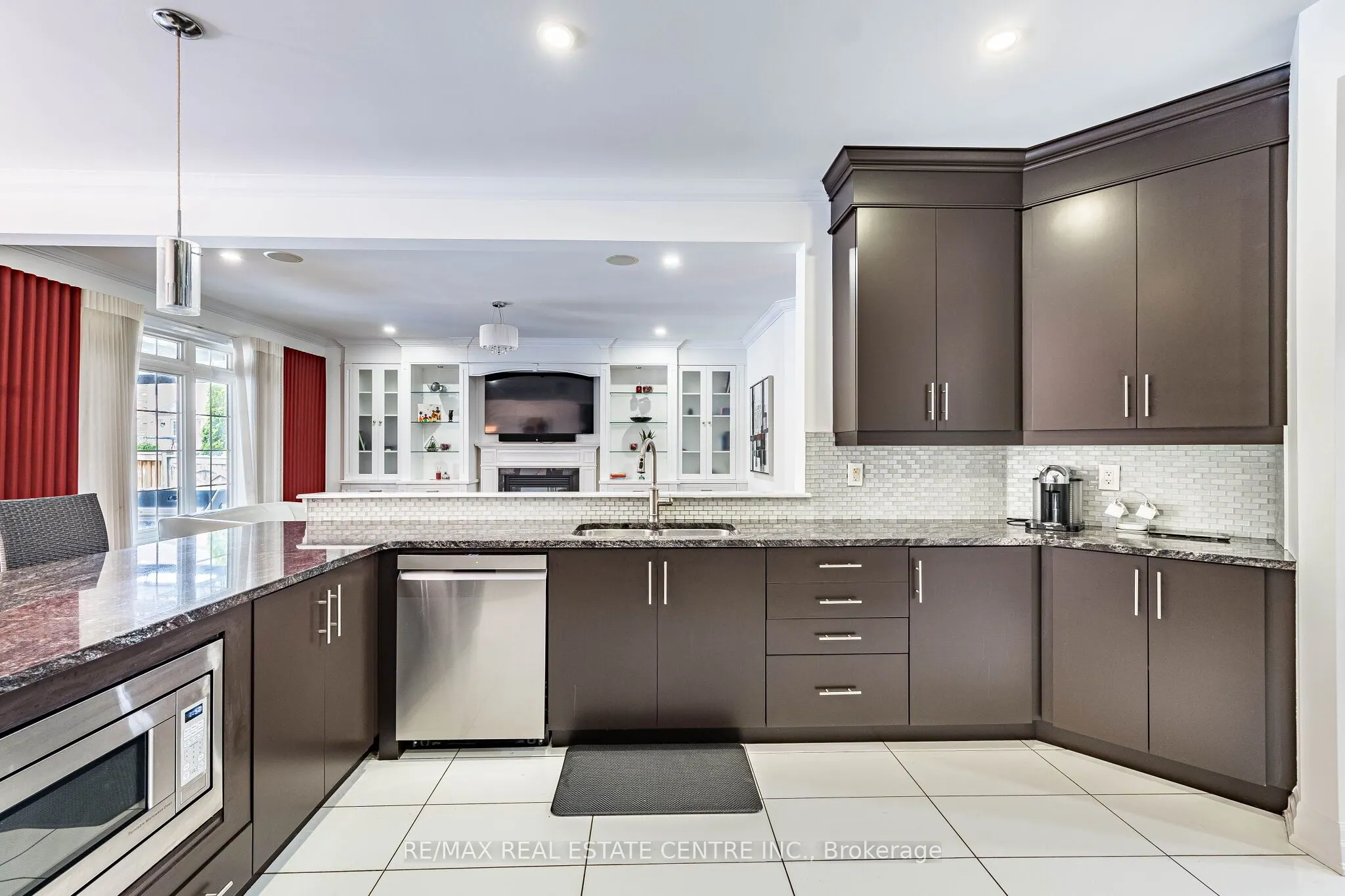 40 Cachet Court