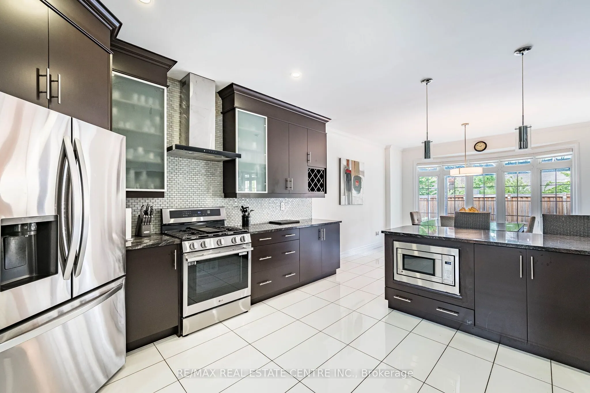 40 Cachet Court