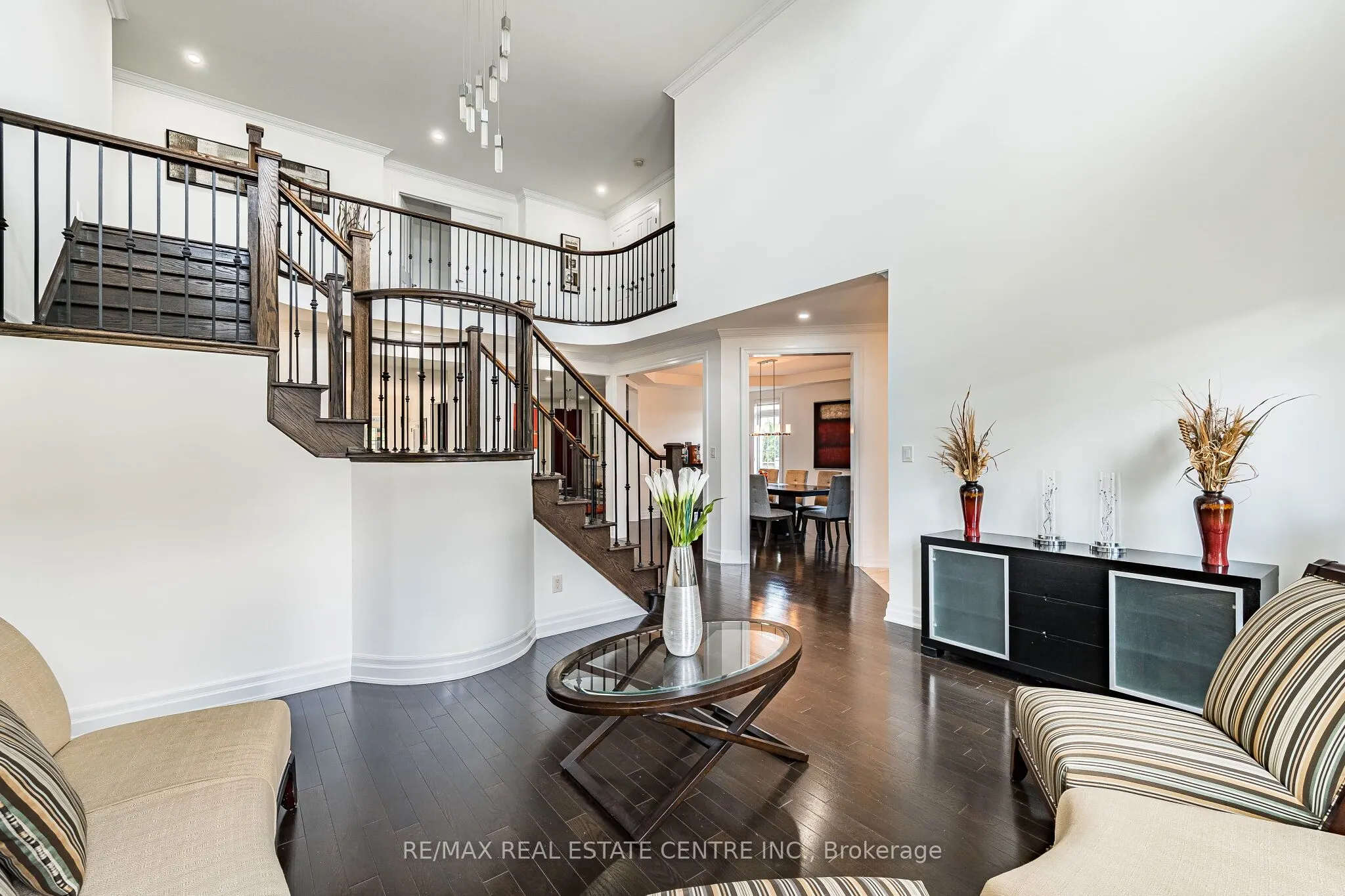 40 Cachet Court