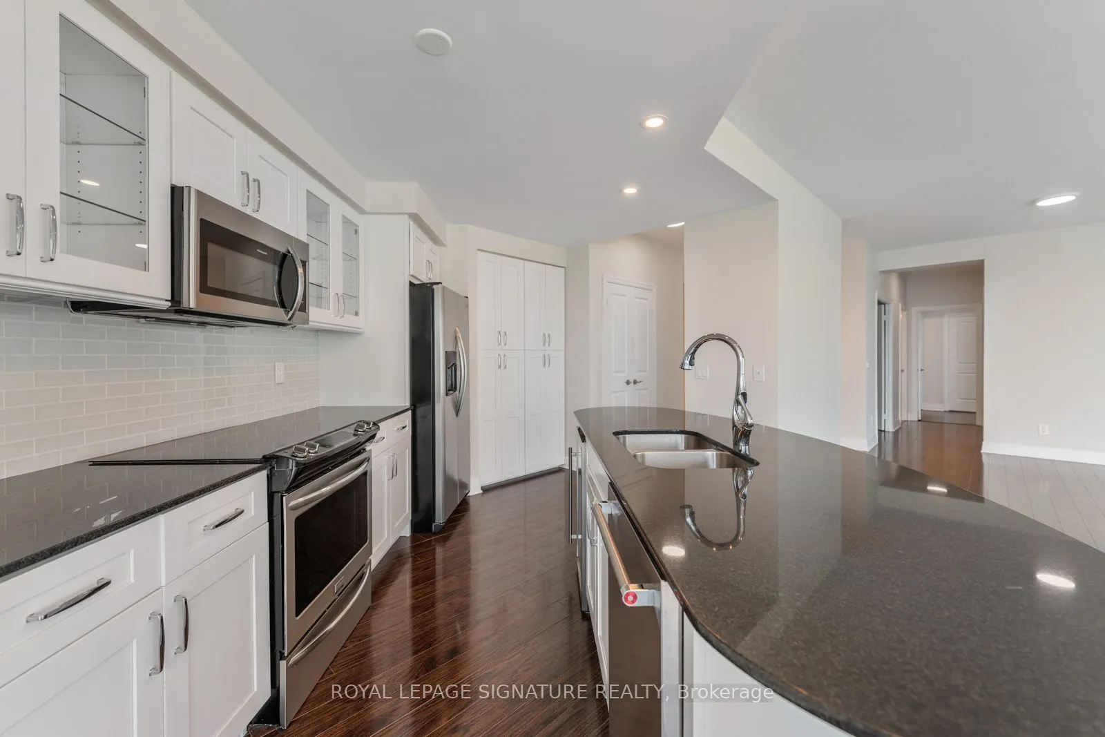 58 Marine Parade Drive #1103
