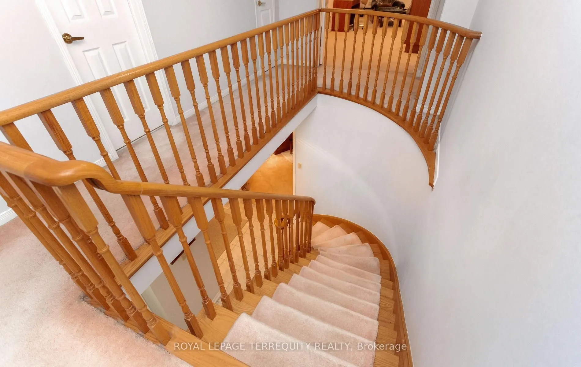 5577 Haddon Hall Road