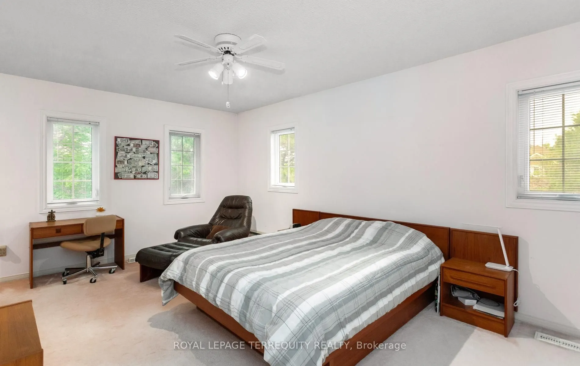 5577 Haddon Hall Road