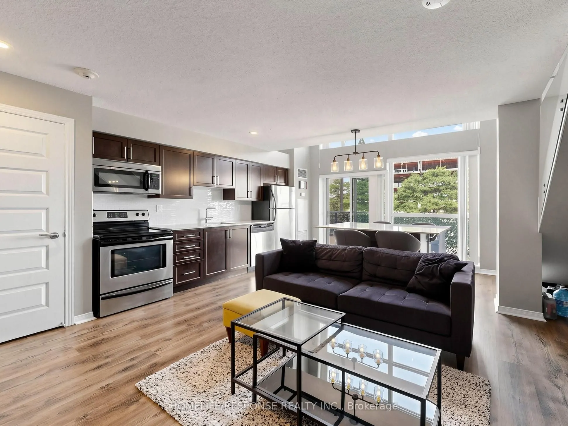 215 QUEEN Street E #225