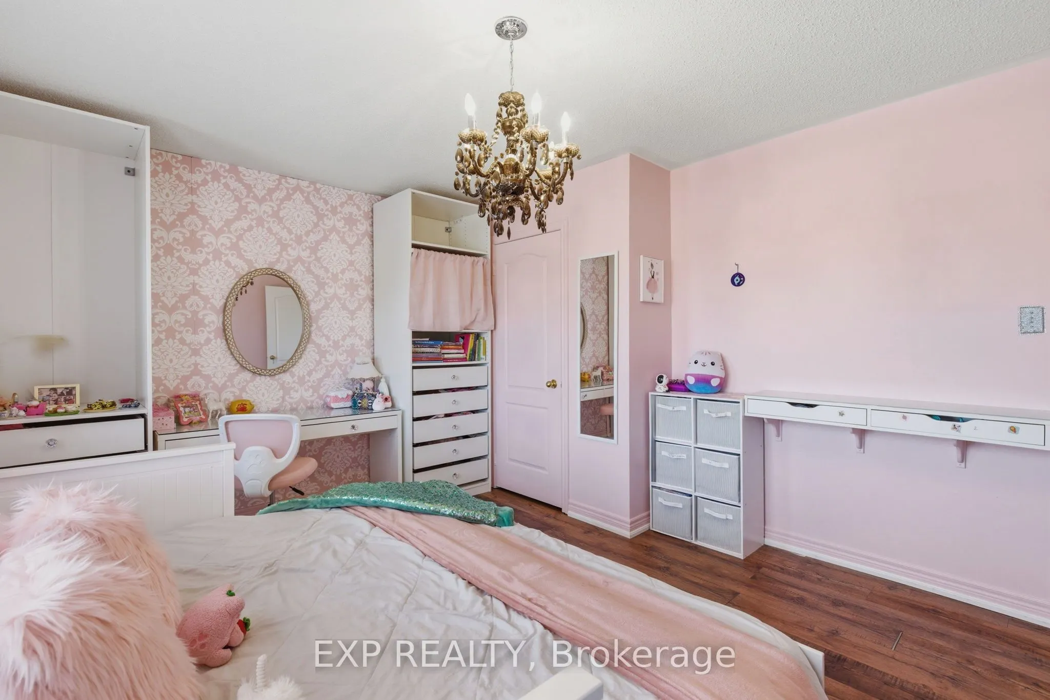 2137 Frontier Drive