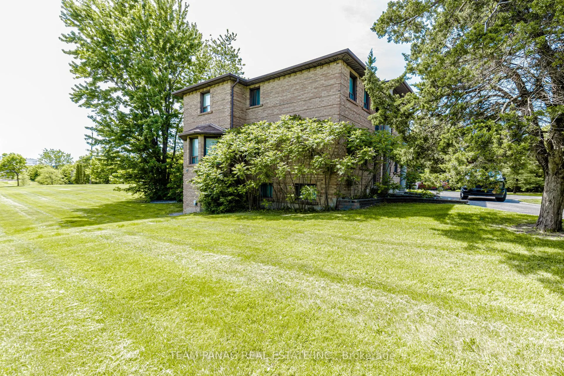 4 Forestbrook Court
