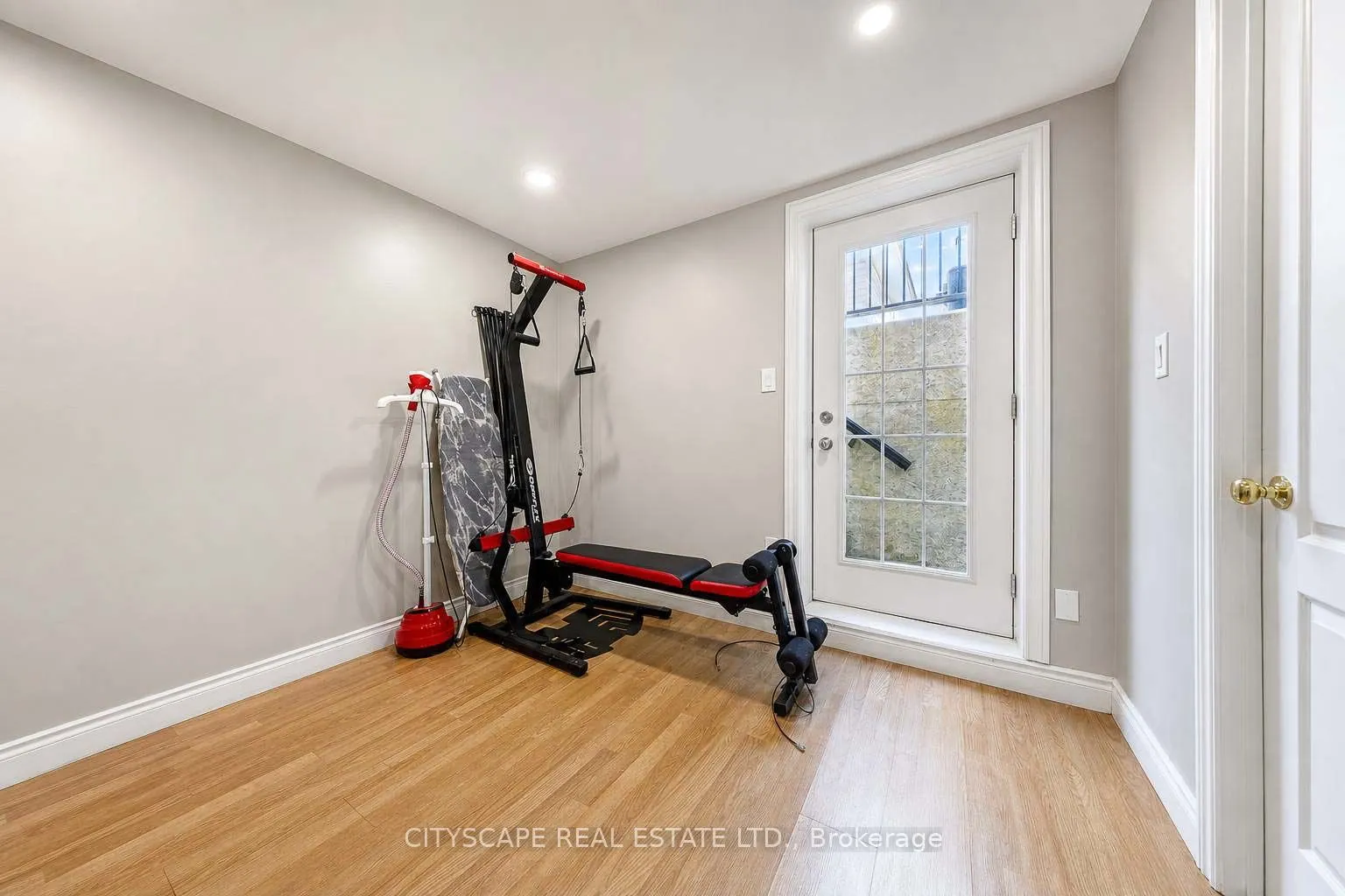 764 Avocado Crescent