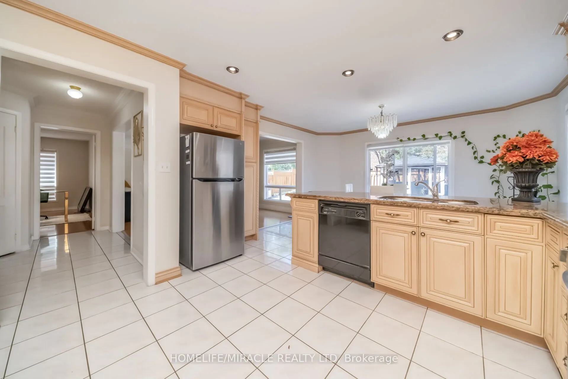 32 Gold Tree Street