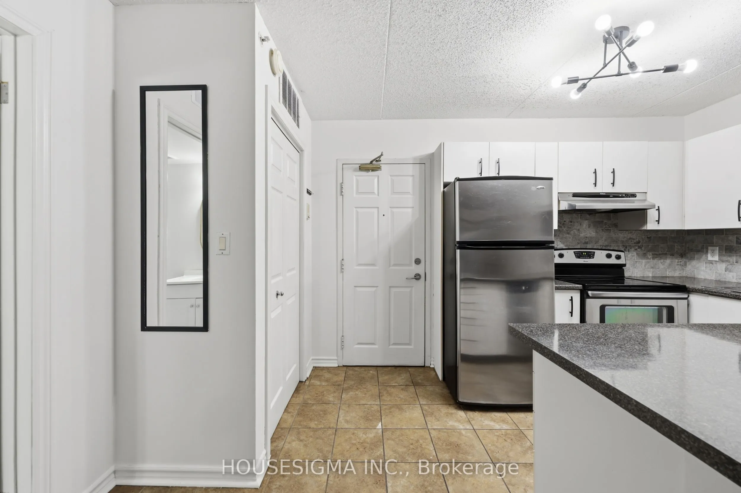 4025 Kilmer Drive #203