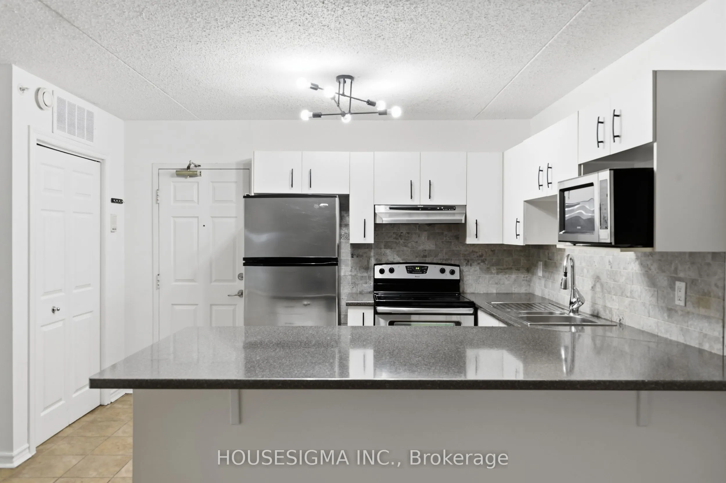 4025 Kilmer Drive #203