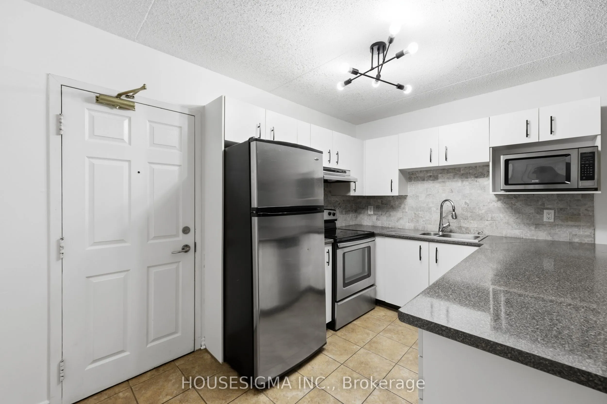 4025 Kilmer Drive #203