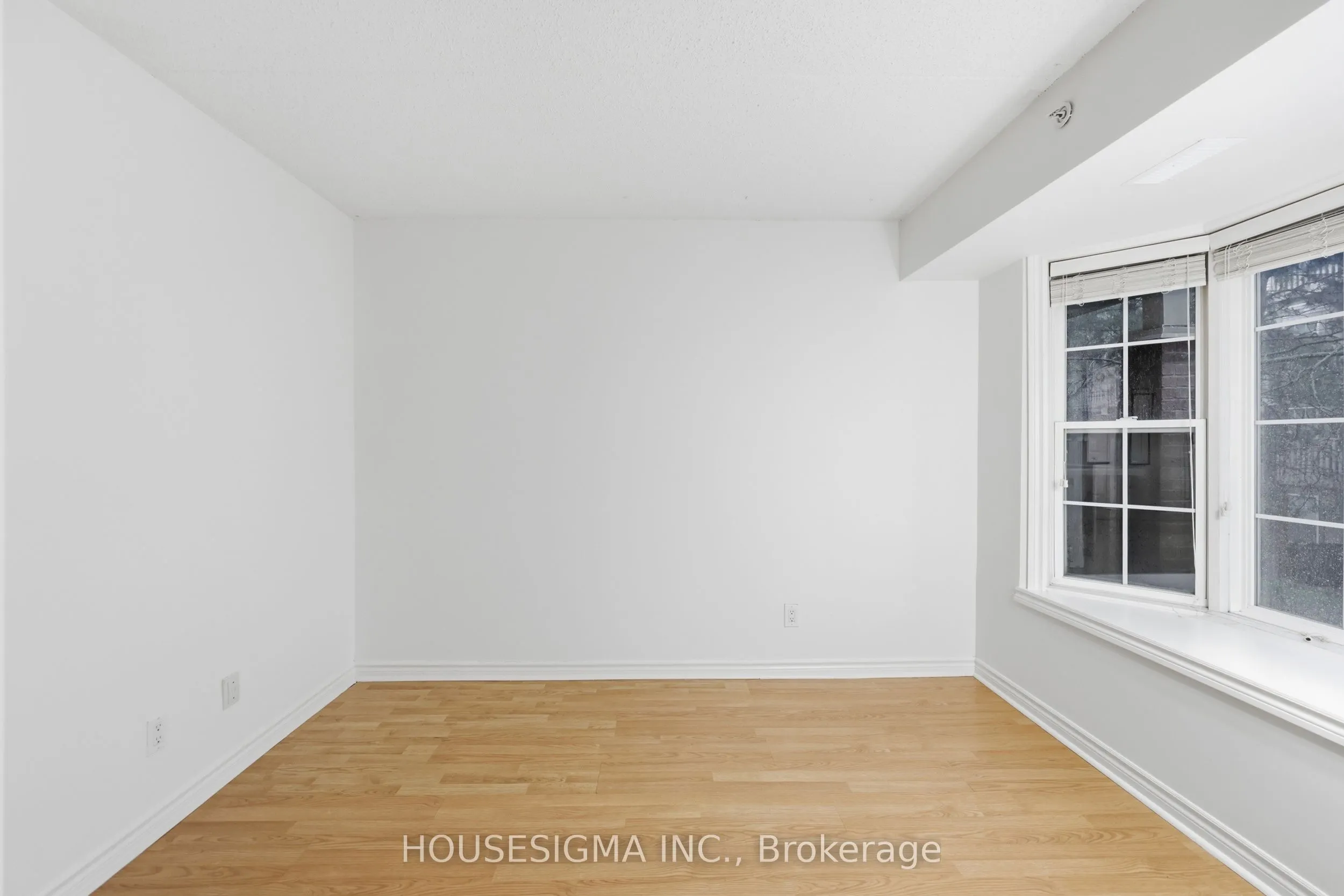 4025 Kilmer Drive #203