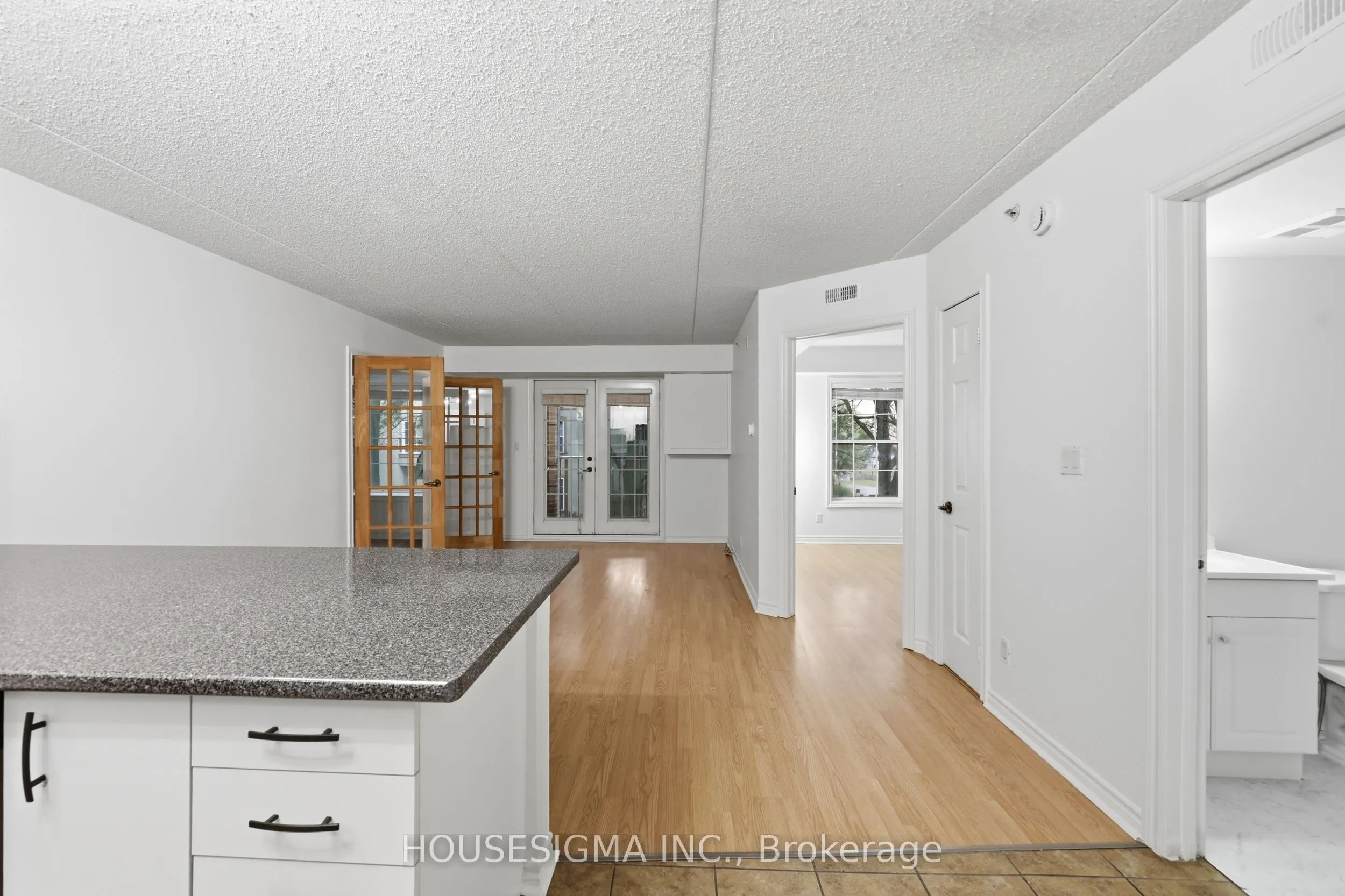 4025 Kilmer Drive #203