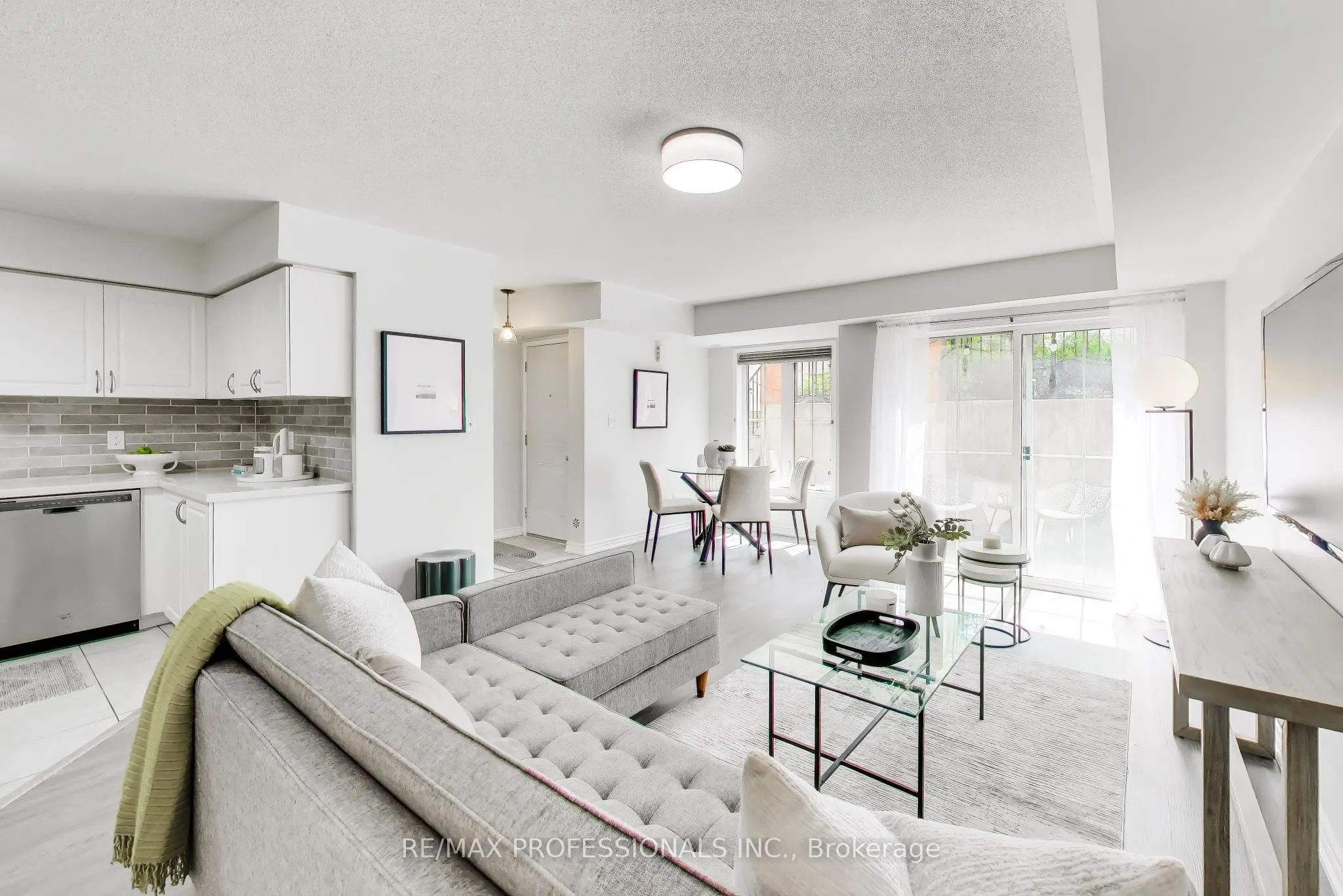 2460 Post Road #19
