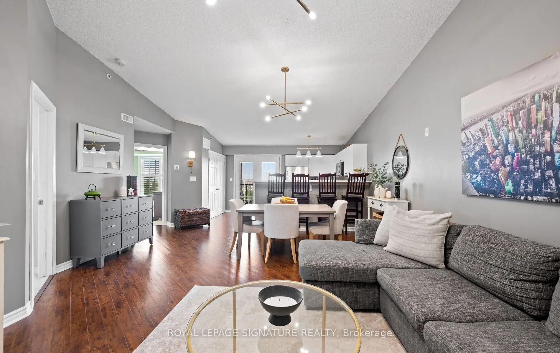 1491 Maple Avenue #401