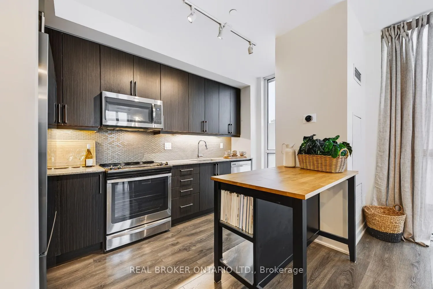 4633 Glen Erin Drive #108