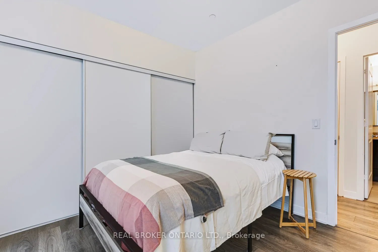 4633 Glen Erin Drive #108