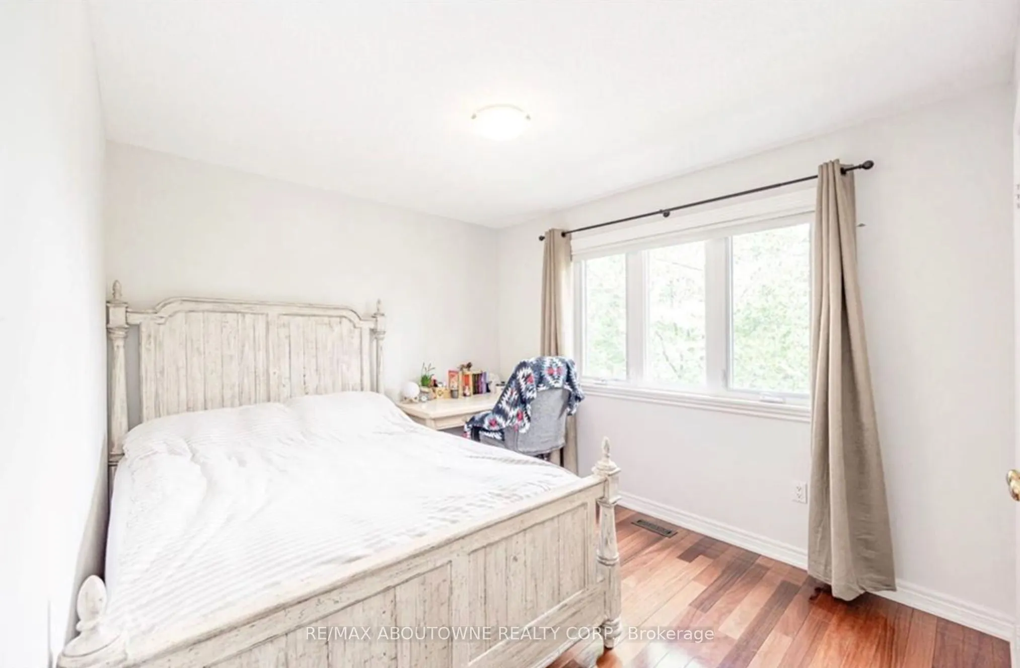 500 Blenheim Crescent