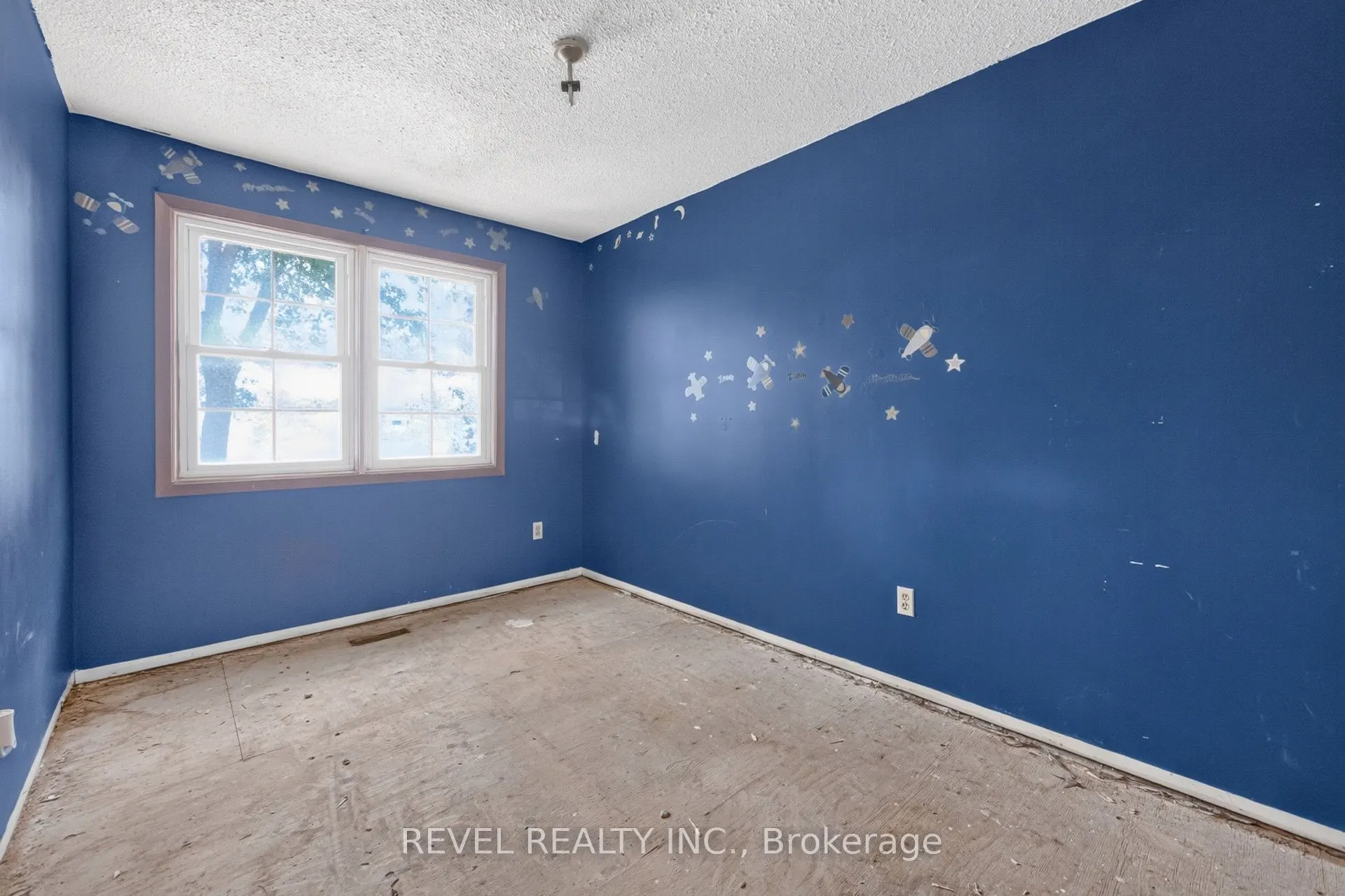 1951 Rathburn Road E #26