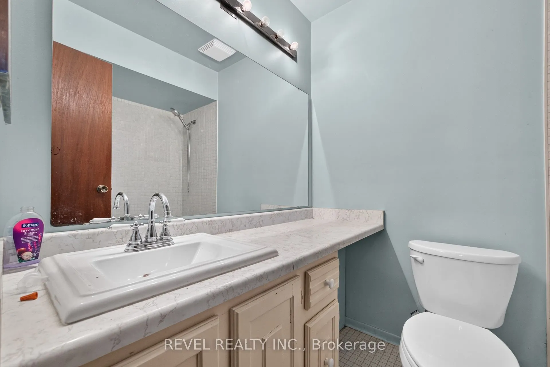 1951 Rathburn Road E #26