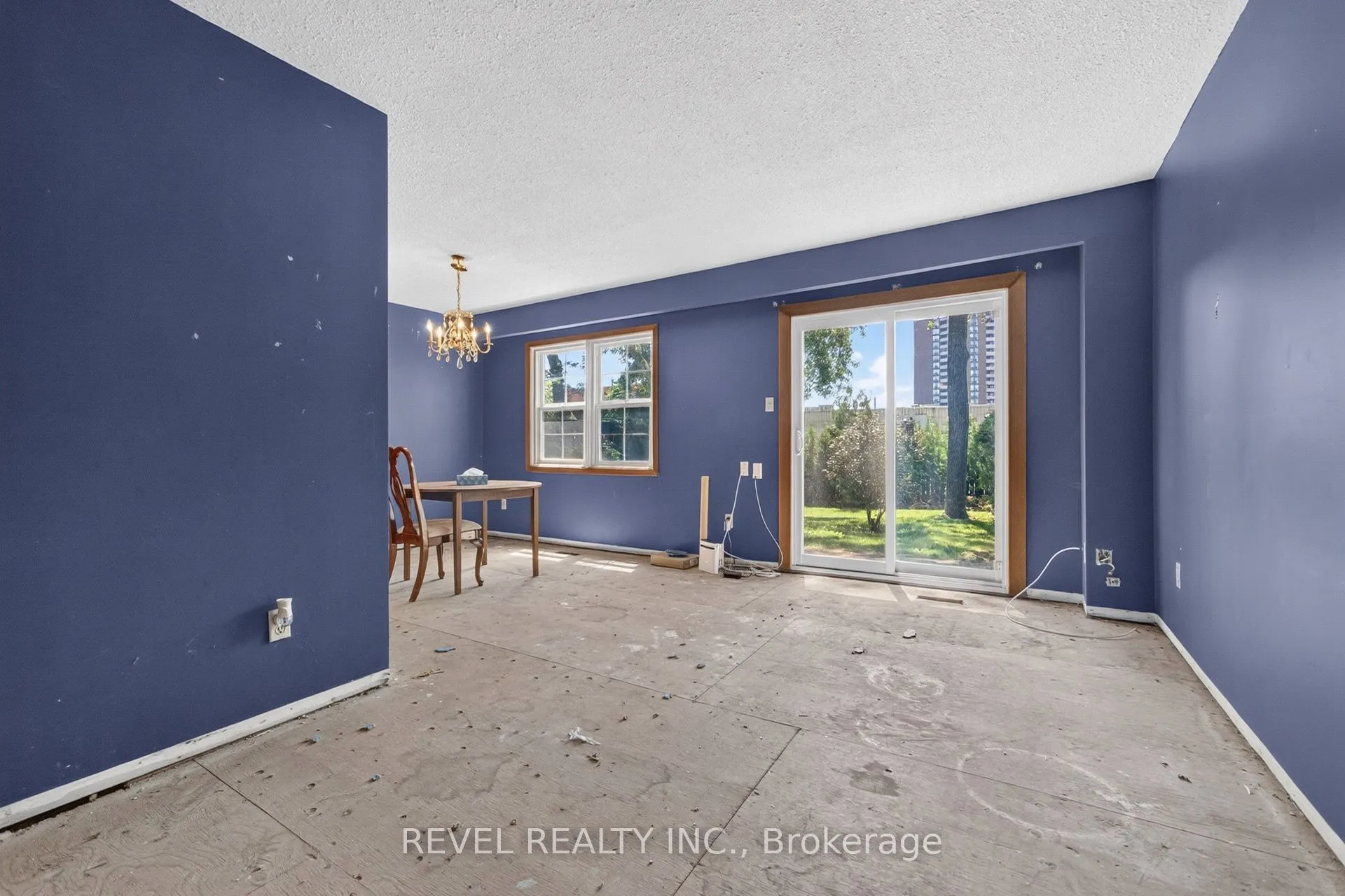 1951 Rathburn Road E #26