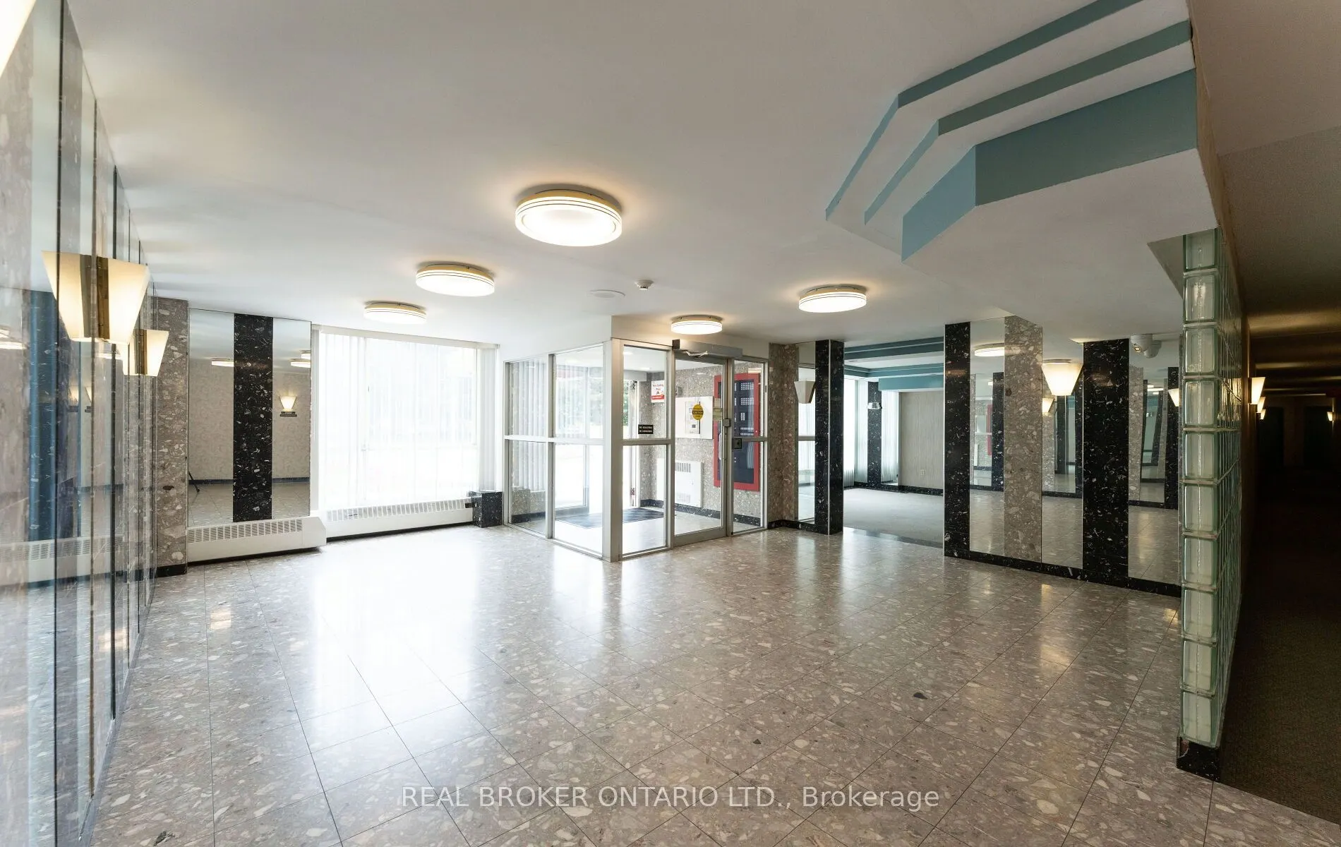 3077 Weston Road #1809