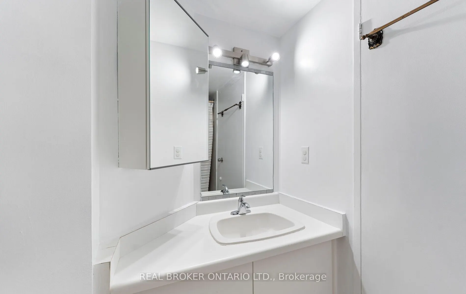 3077 Weston Road #1809