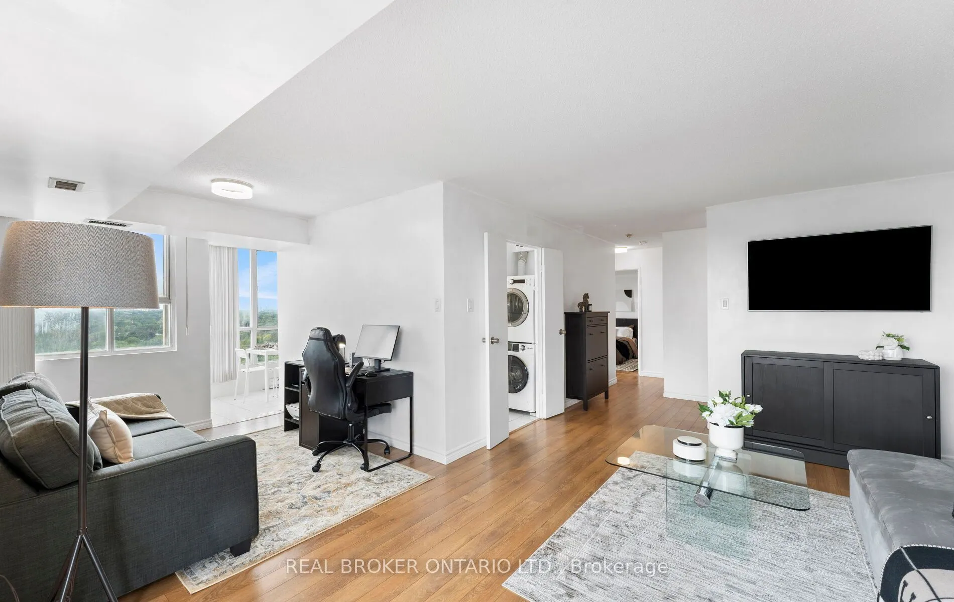 3077 Weston Road #1809