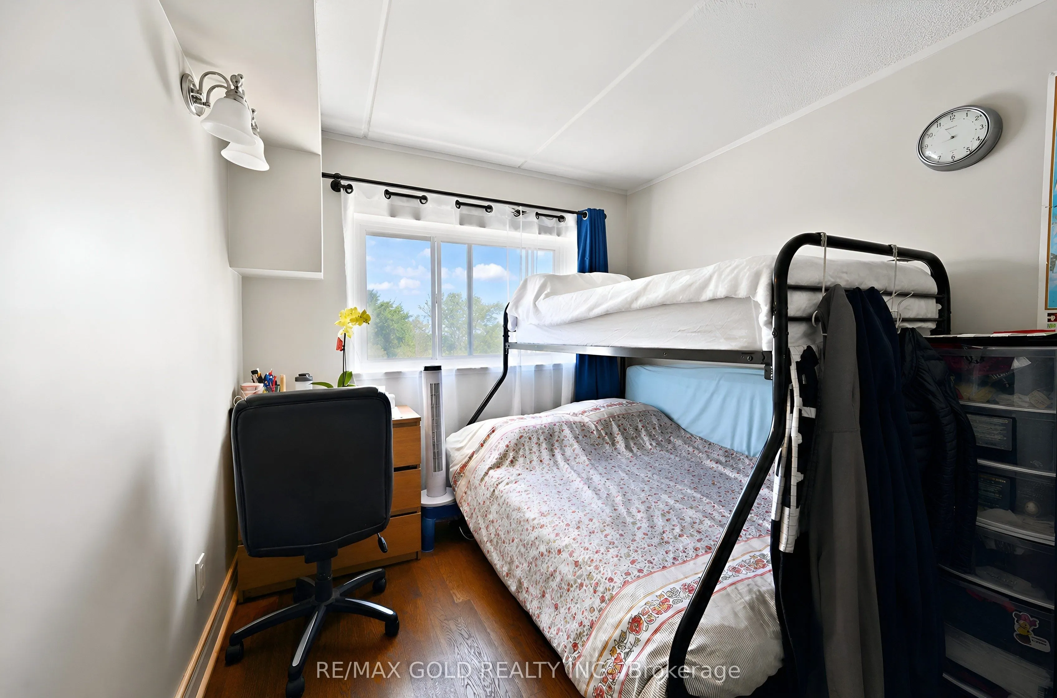180 Mississauga Valley Boulevard #87