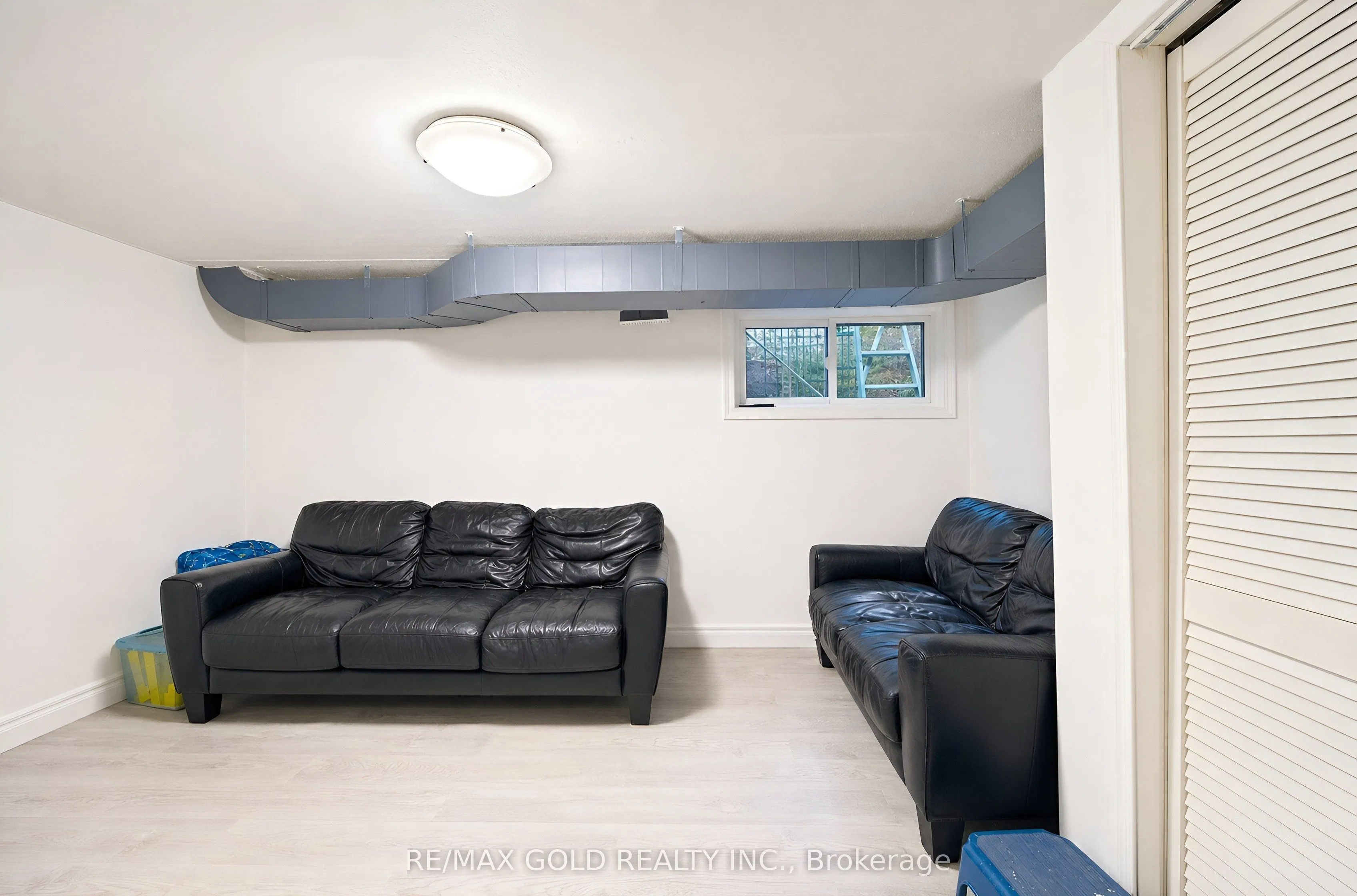 180 Mississauga Valley Boulevard #87