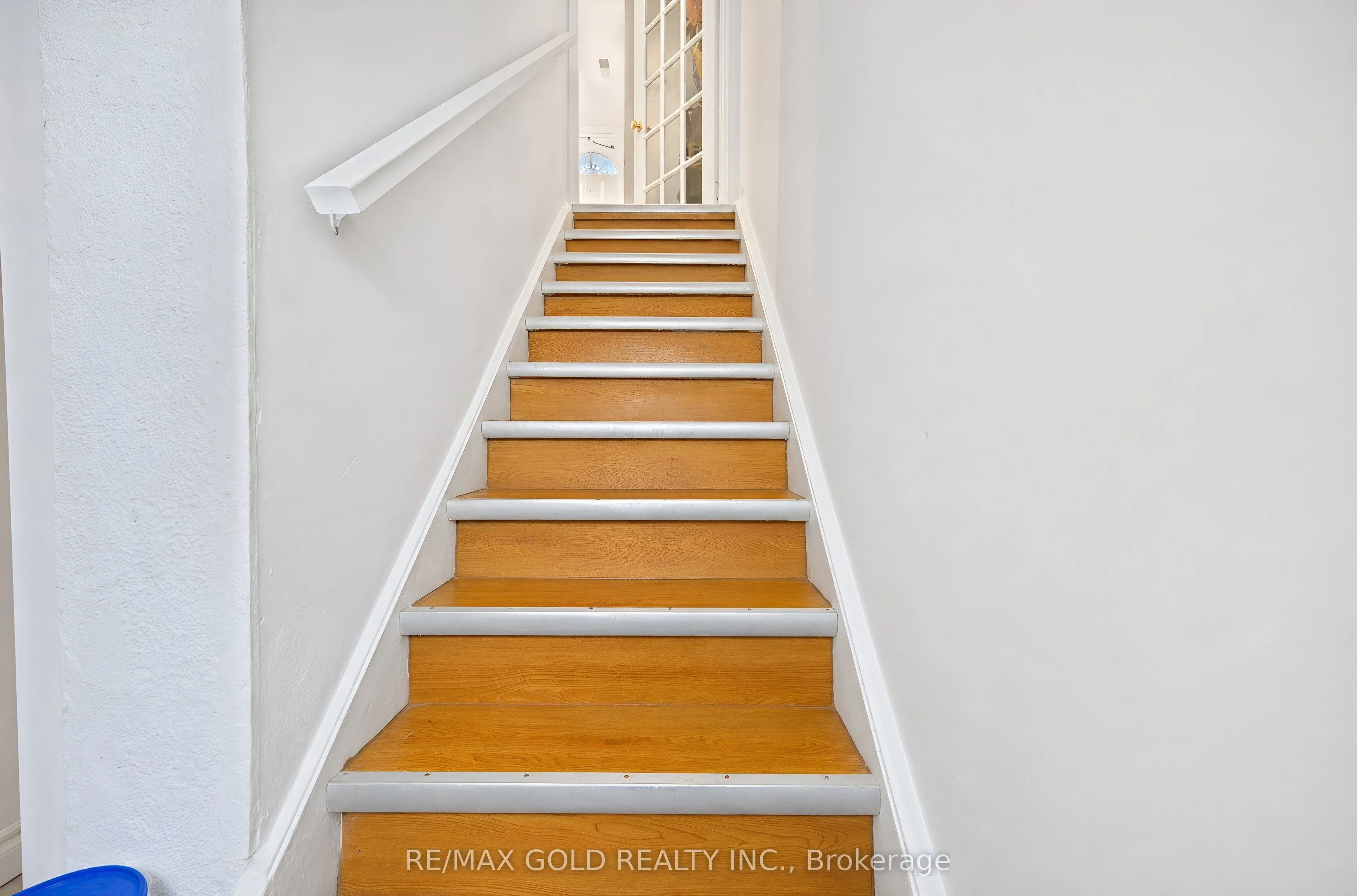 180 Mississauga Valley Boulevard #87