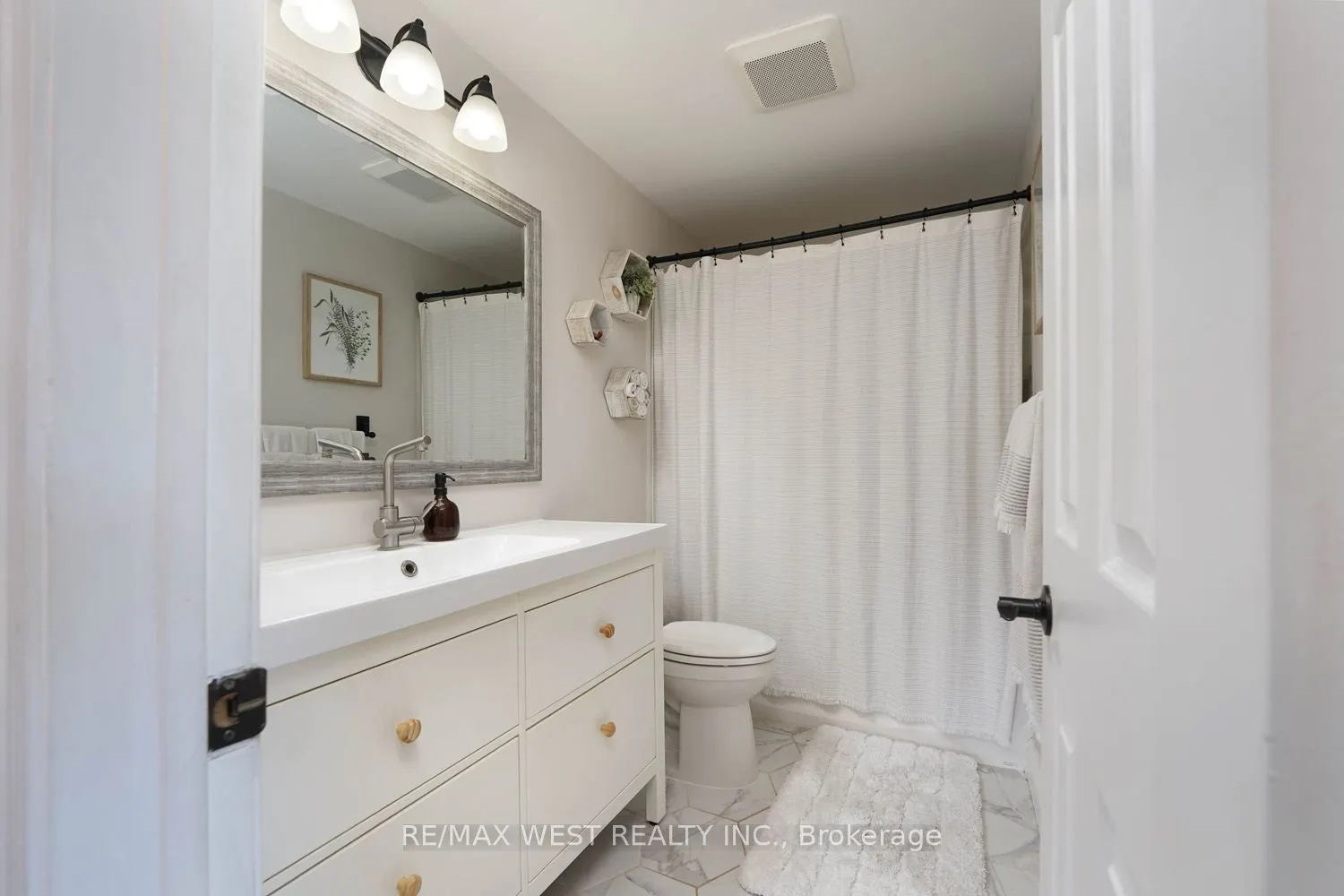 1 Johanna Drive