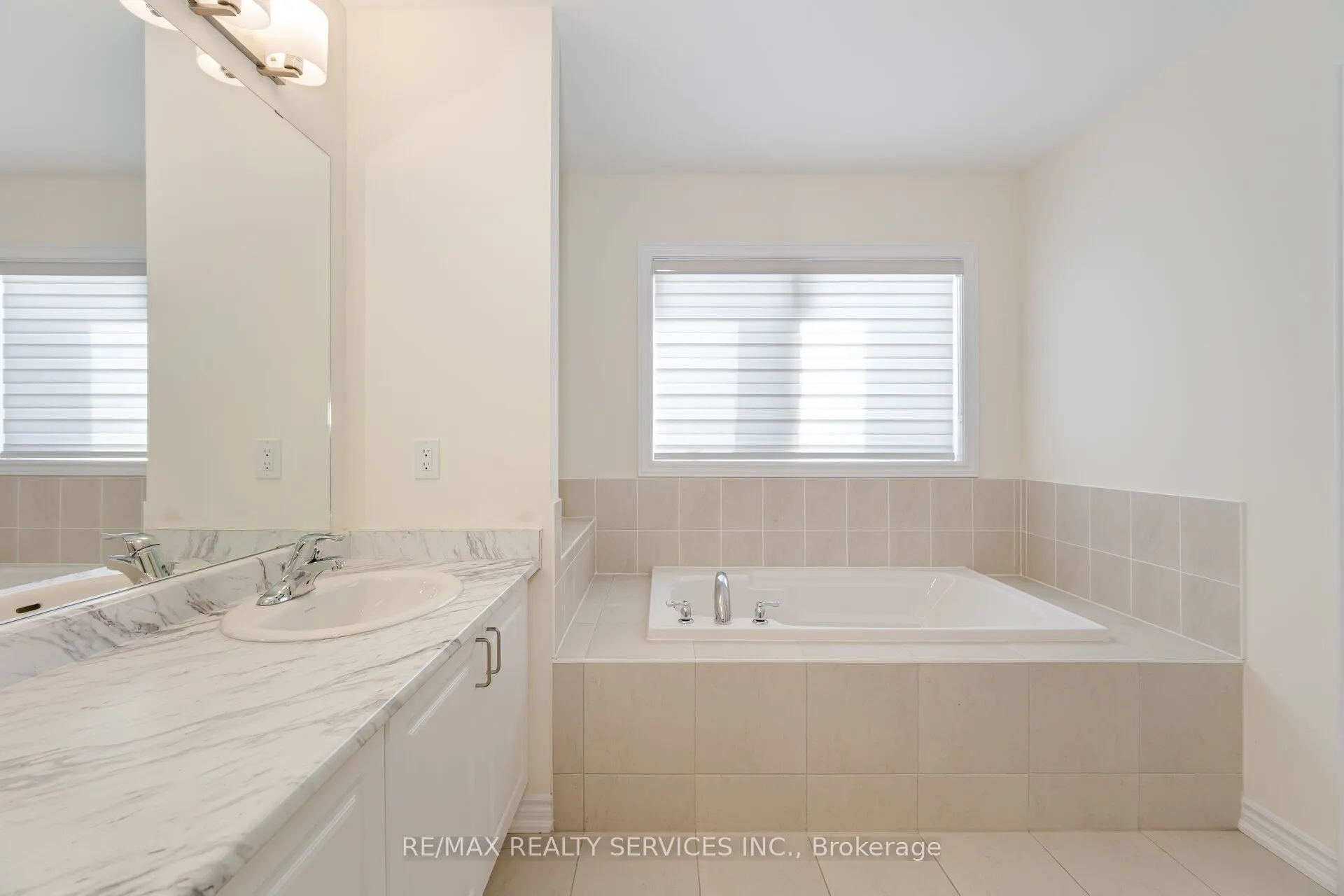 37 Royal Fern Crescent