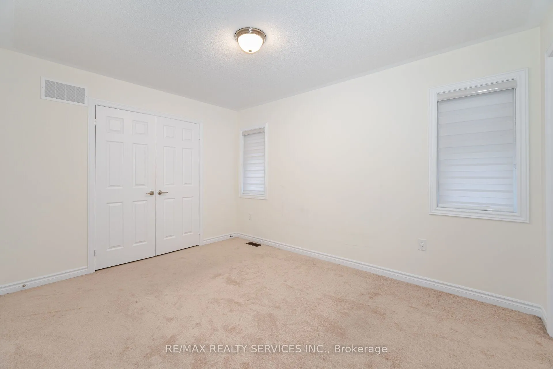 37 Royal Fern Crescent