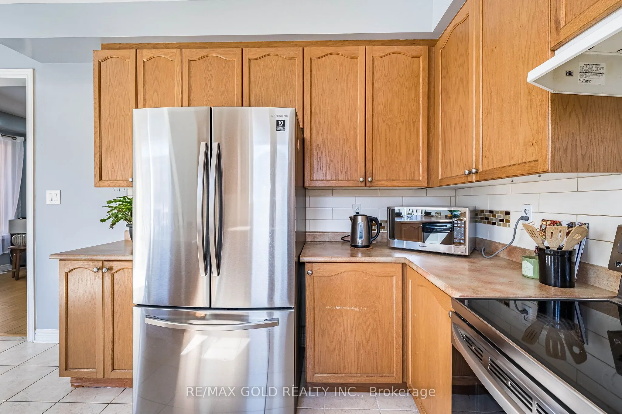 20 Amaranth Crescent