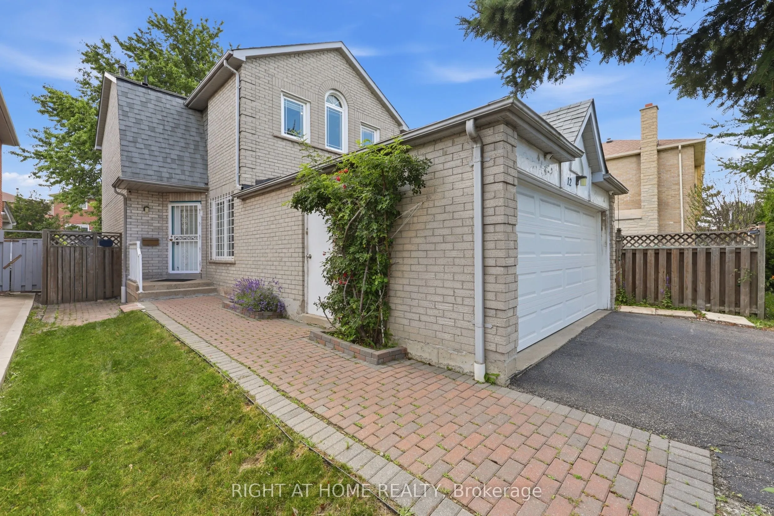 12 Newman Court