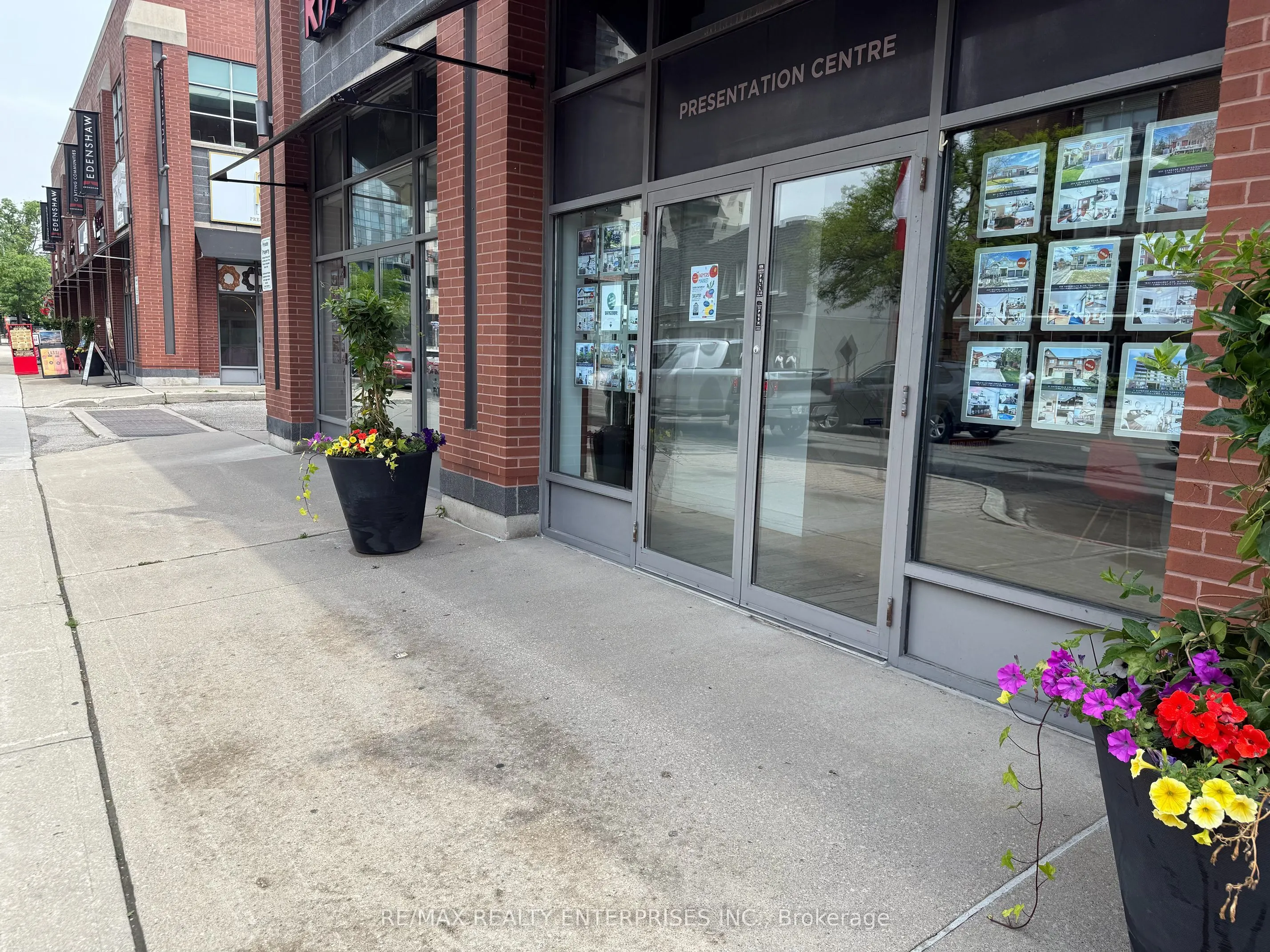 125 Lakeshore Road E #C-14