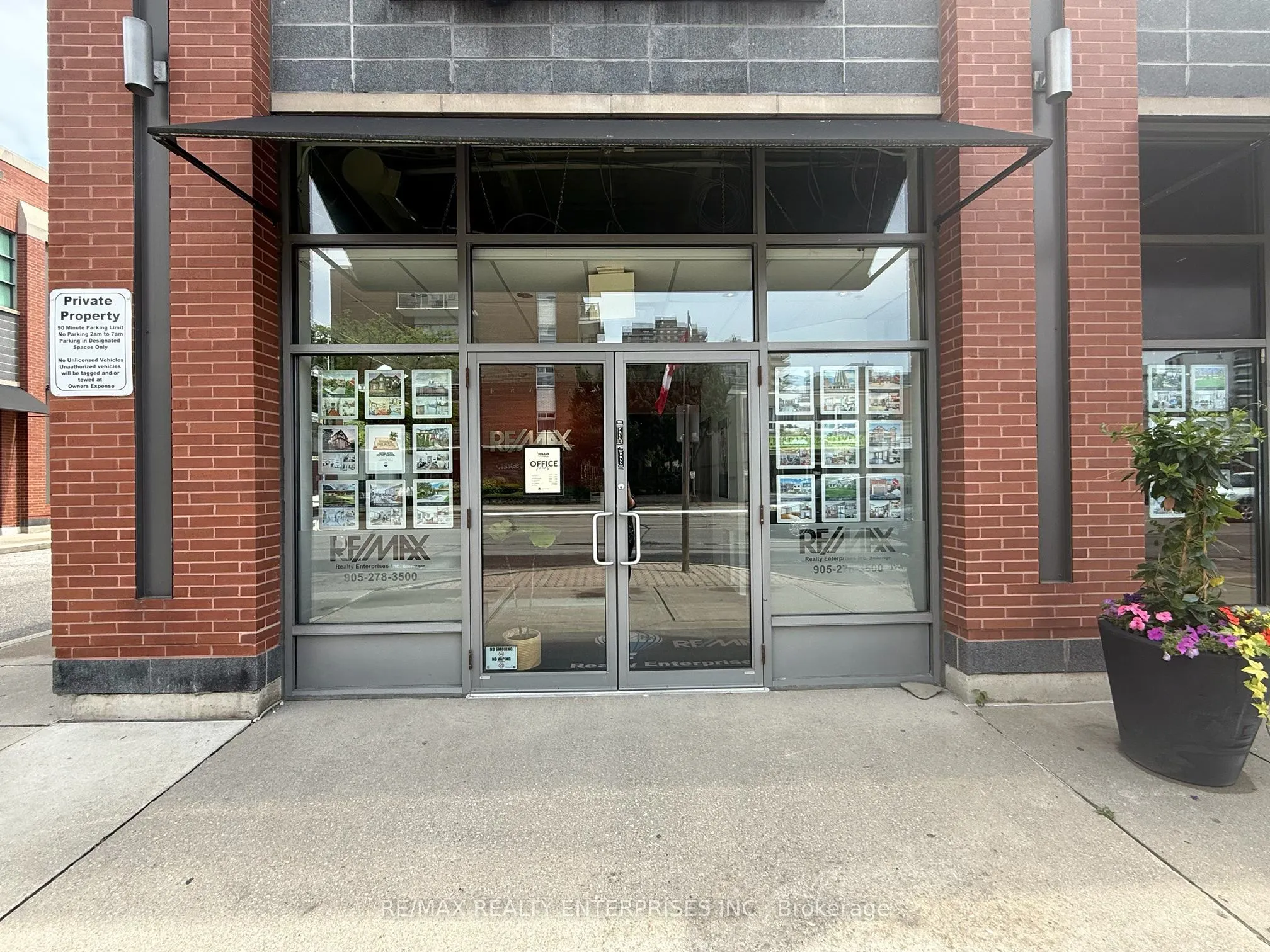 125 Lakeshore Road E #C-14