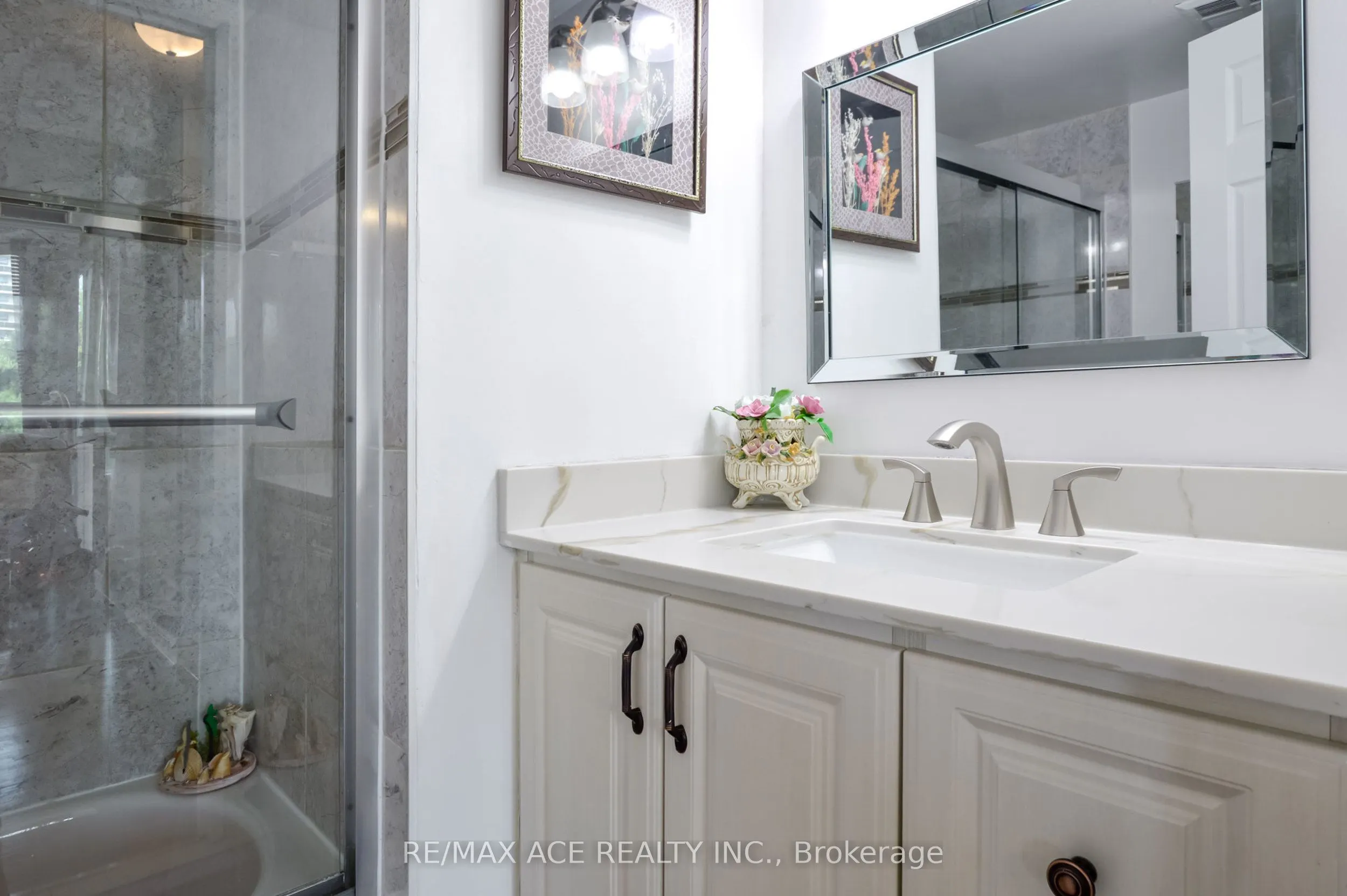 75 King Street E #201