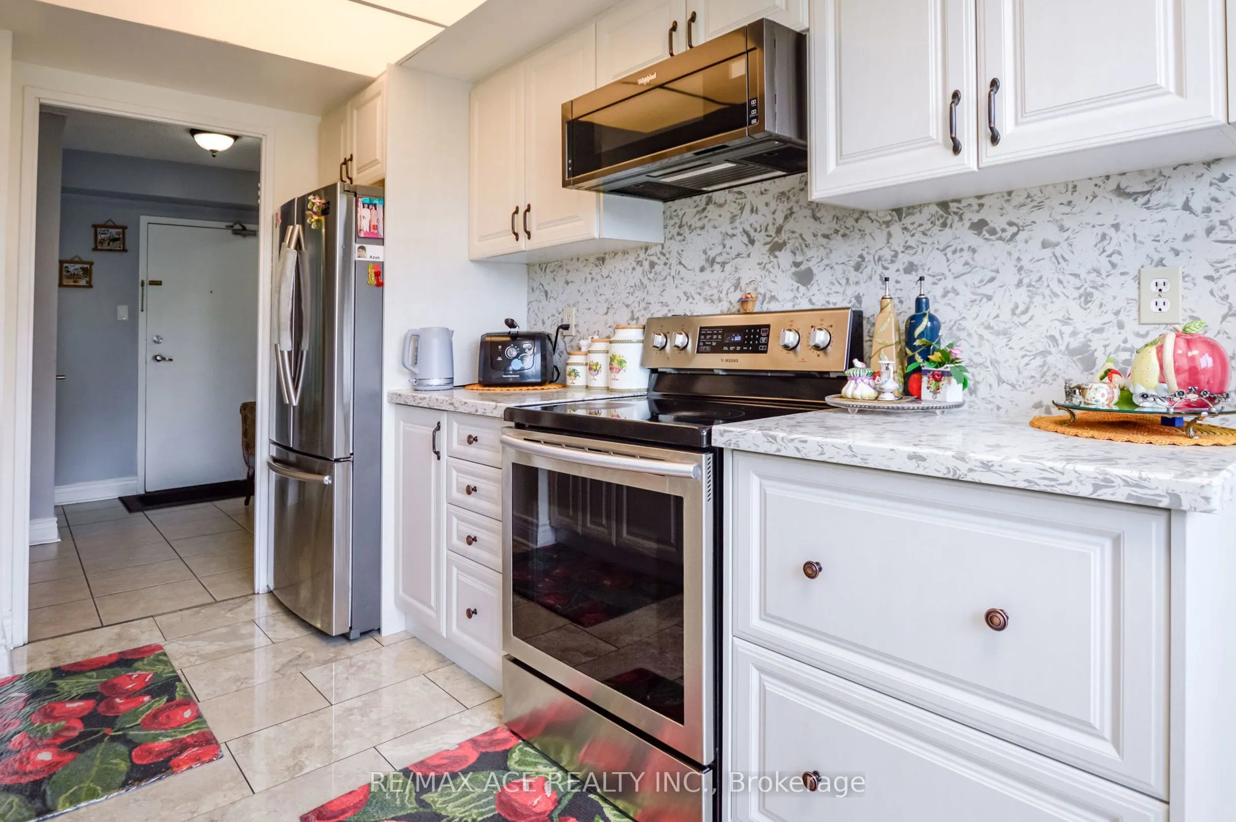 75 King Street E #201