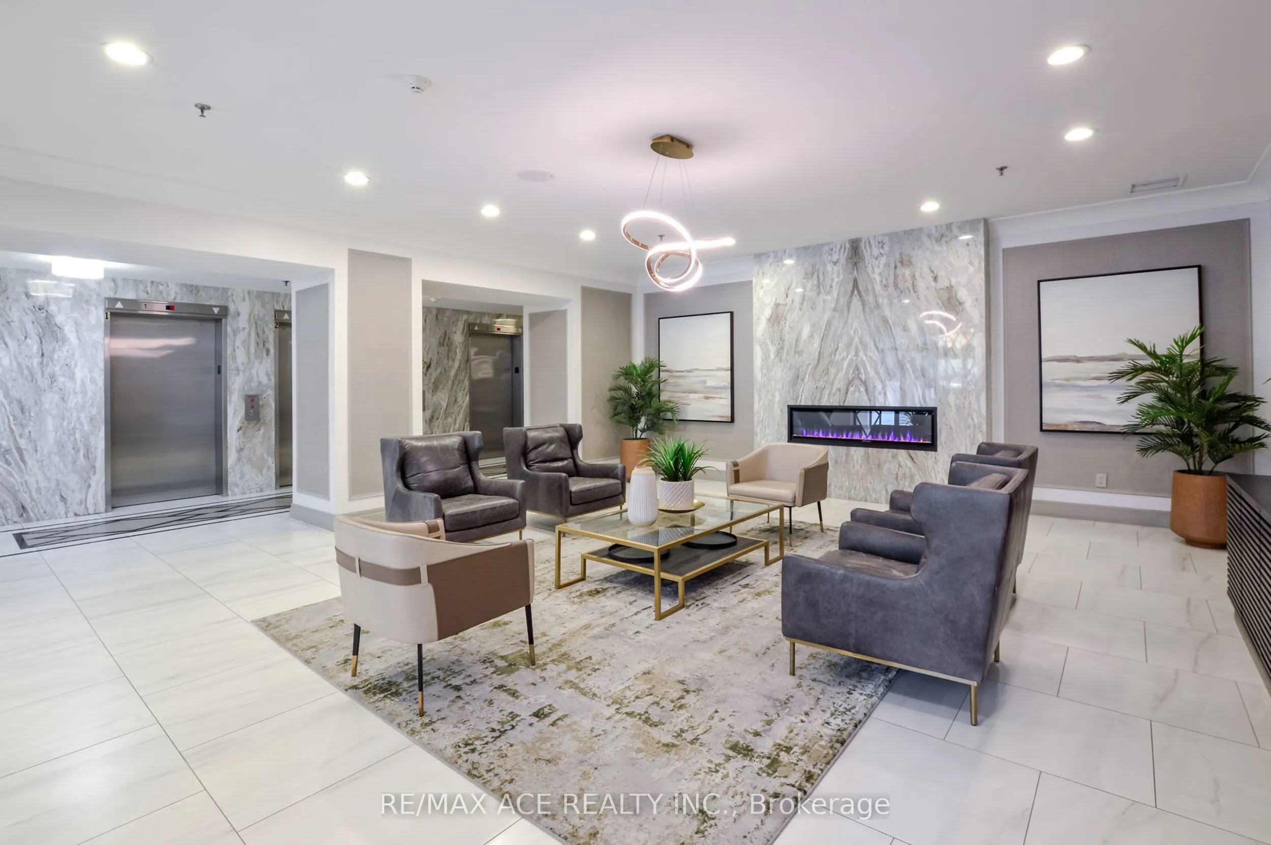 75 King Street E #201