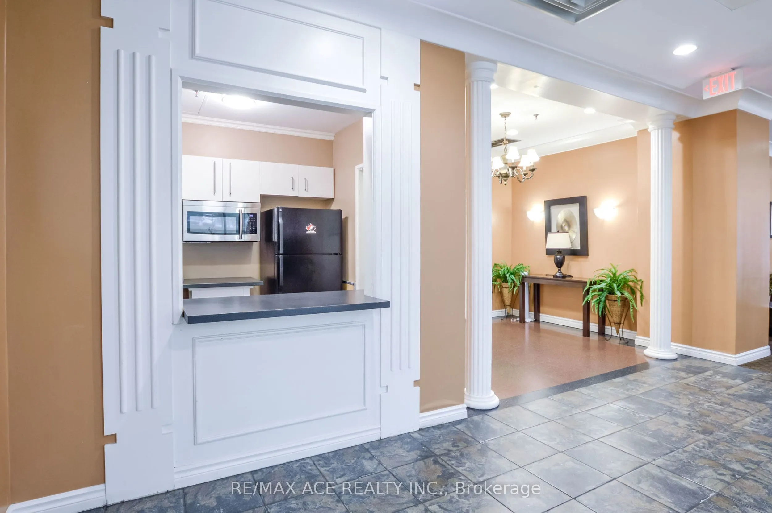 75 King Street E #201