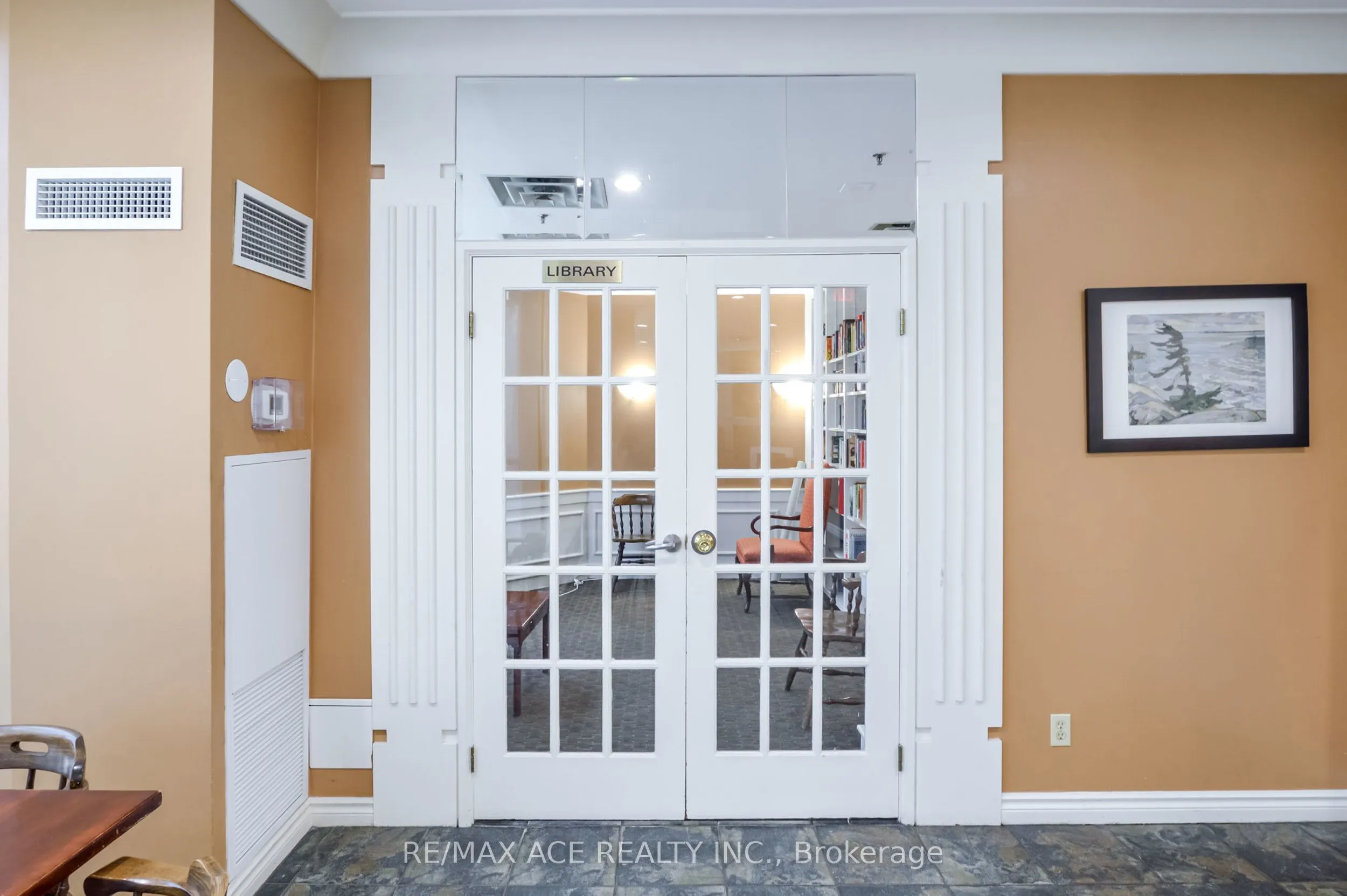 75 King Street E #201