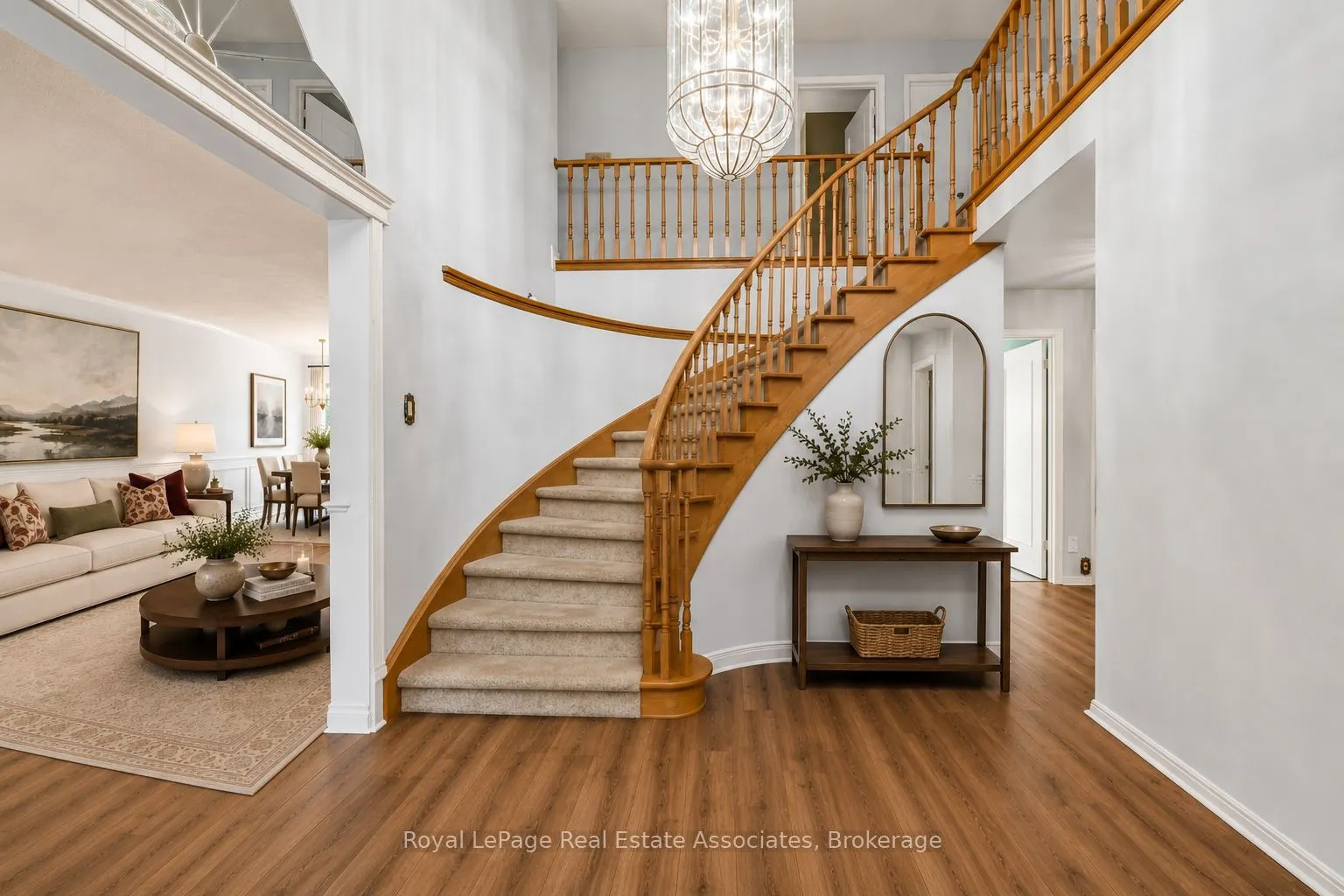 2529 Claymore Crescent