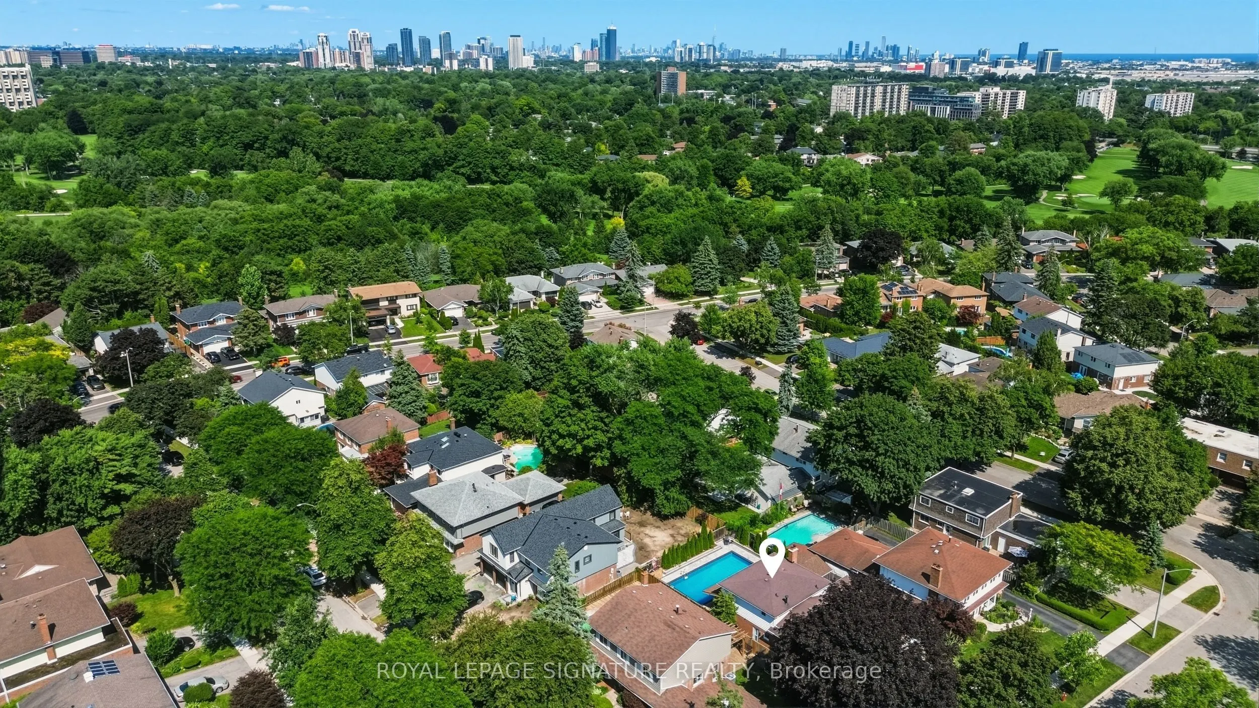 1843 Stonepath Crescent