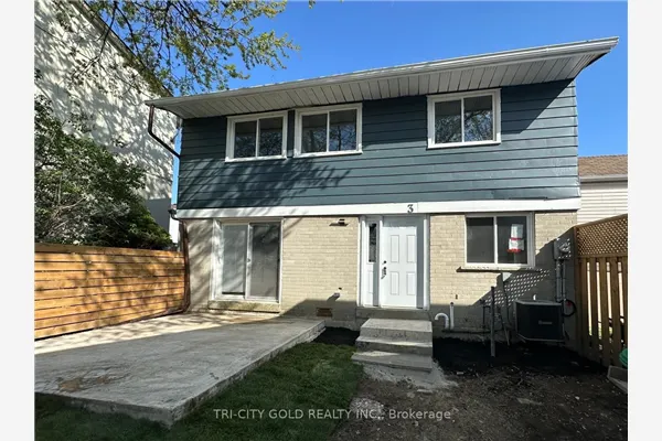 3 Holmstead Court