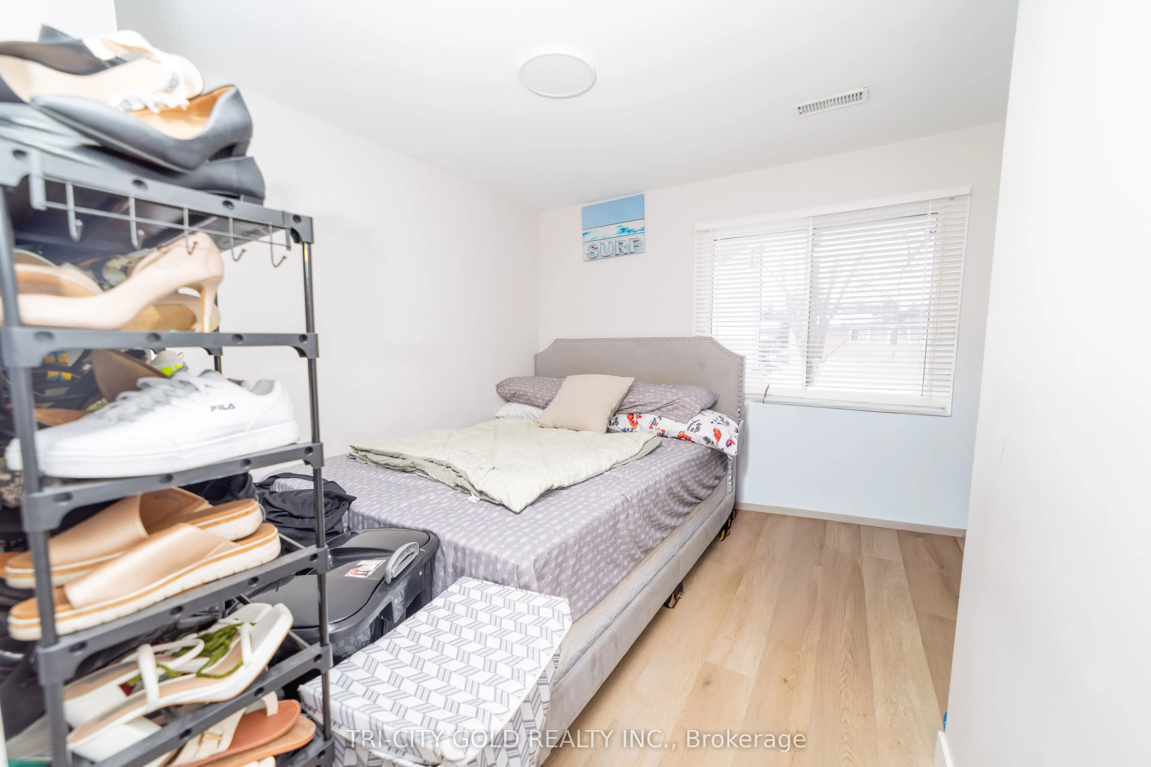 3 Holmstead Court